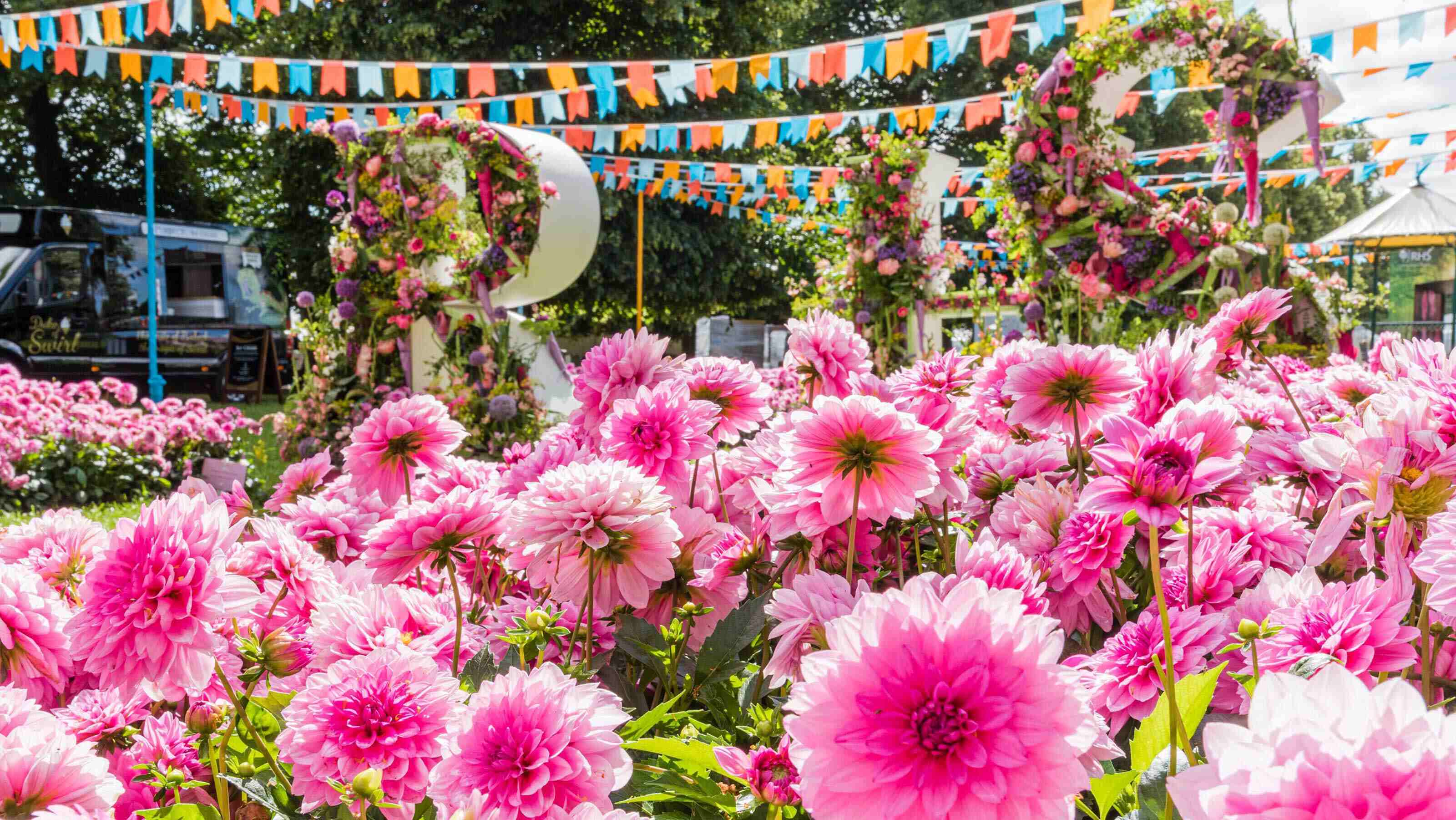 20 Facts About Hampton Court Palace Flower Show