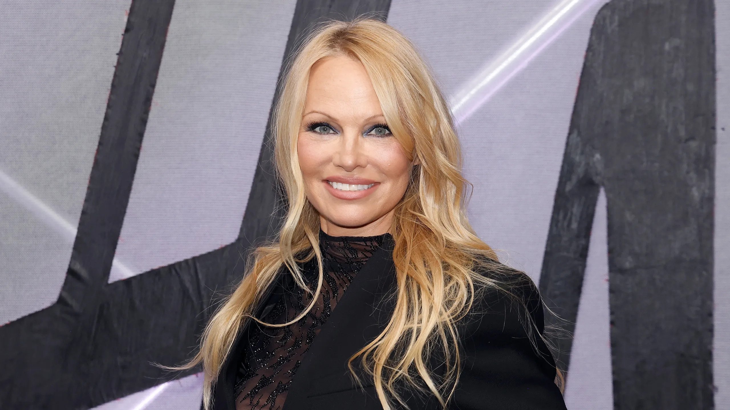 32-facts-about-pamela-anderson