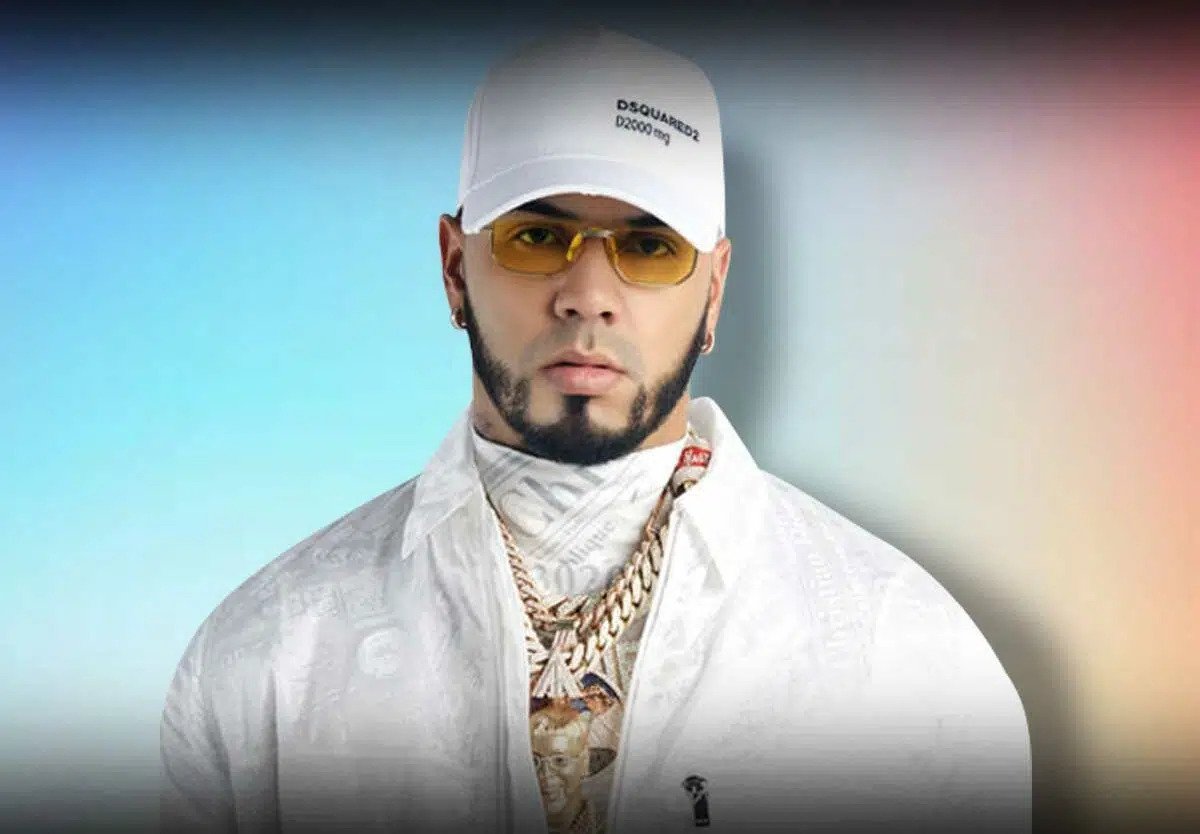 33 Facts about Anuel Aa
