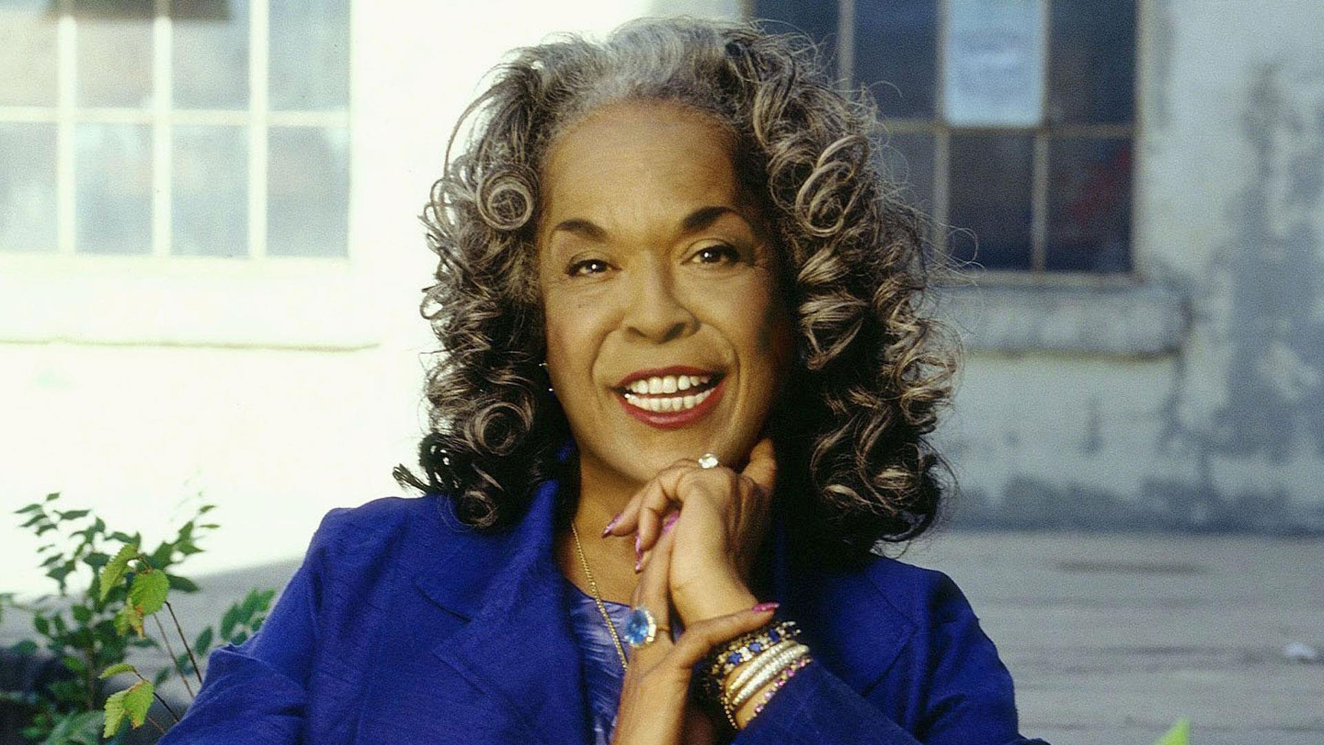 33-facts-about-della-reese