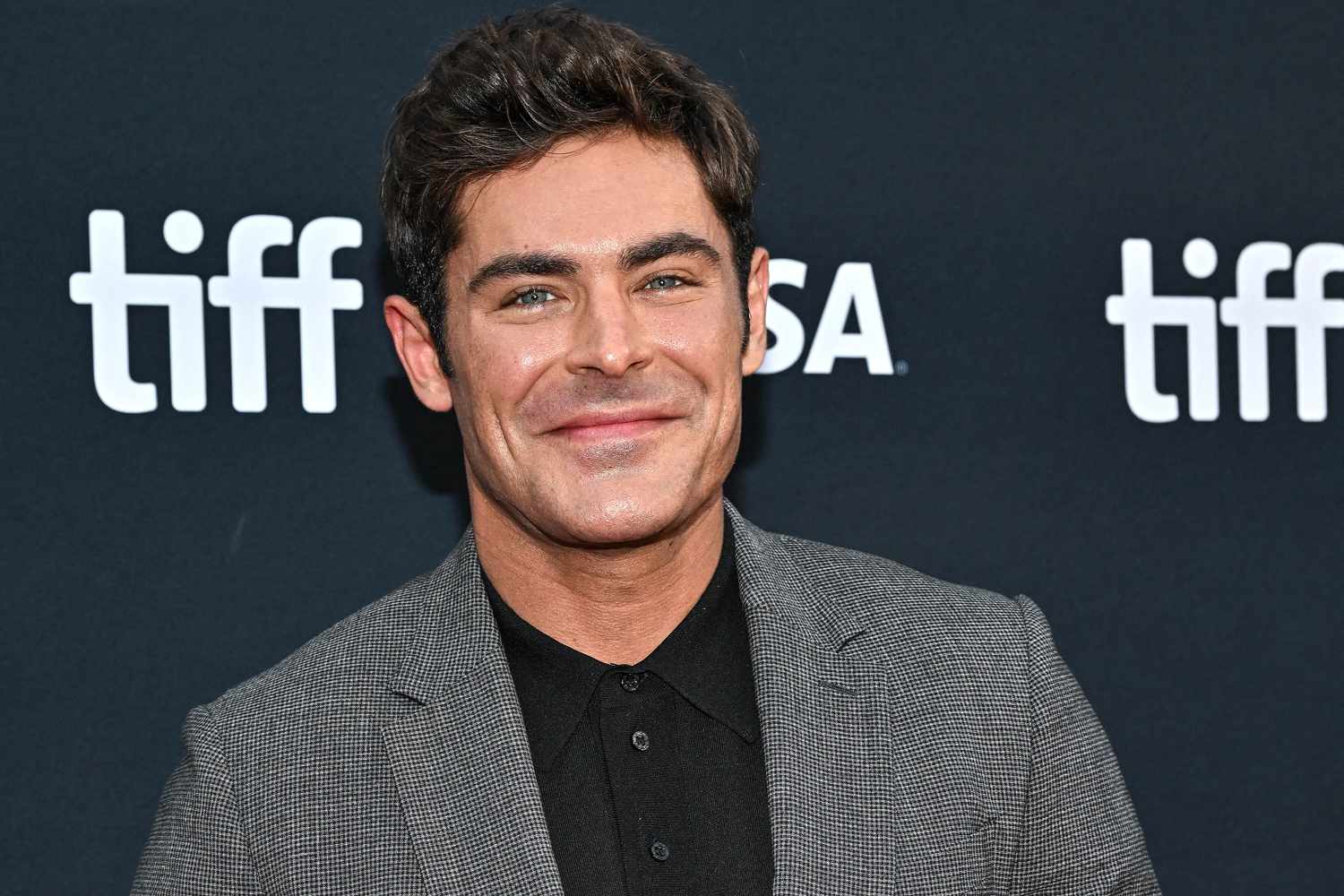 Tentang Zac Efron Tarrant County Frederick Douglass Scholarship 
