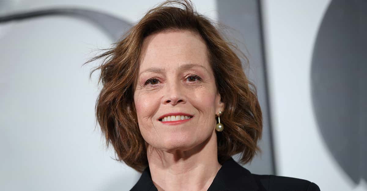 35-facts-about-sigourney-weaver