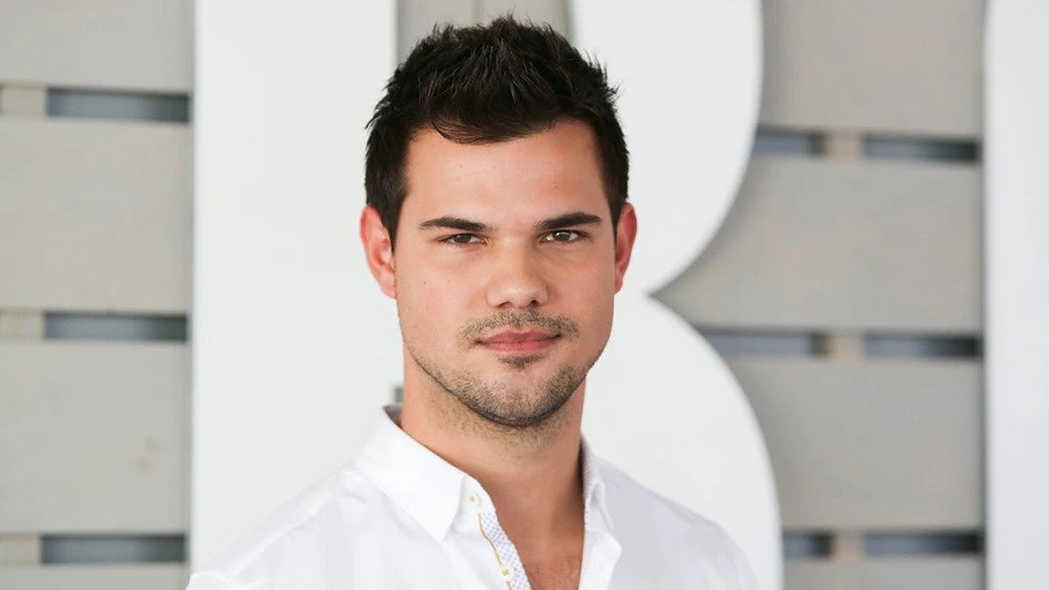 39-facts-about-taylor-lautner