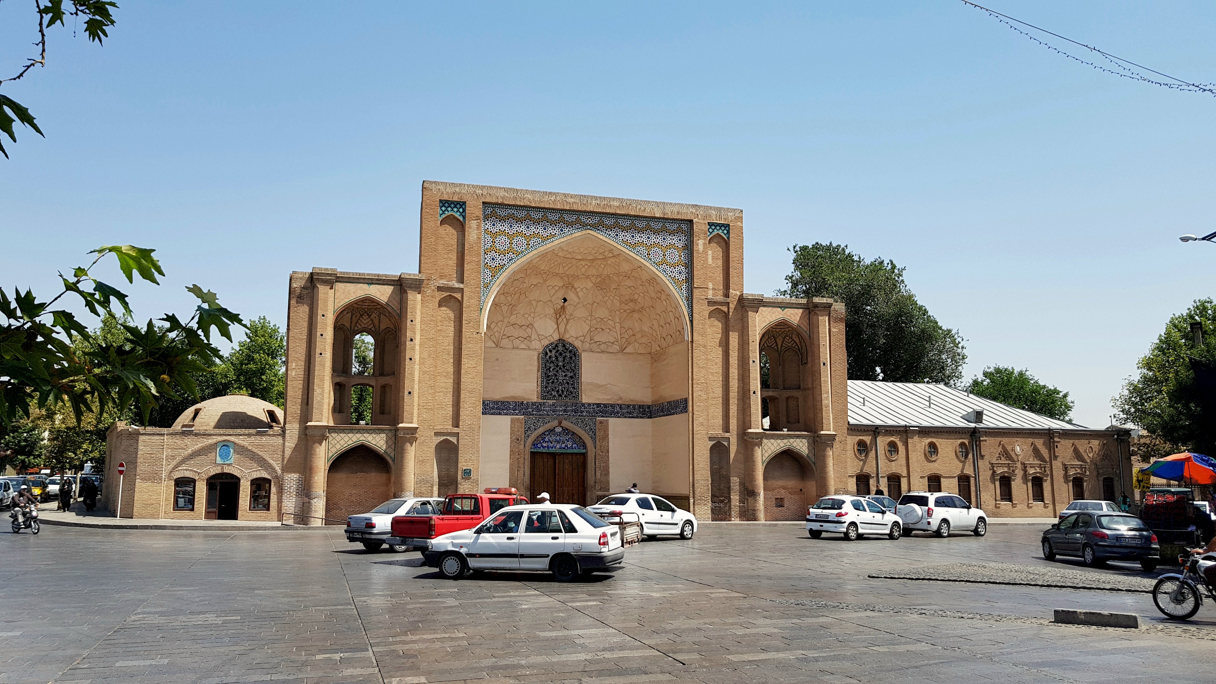 40-facts-about-qazvin