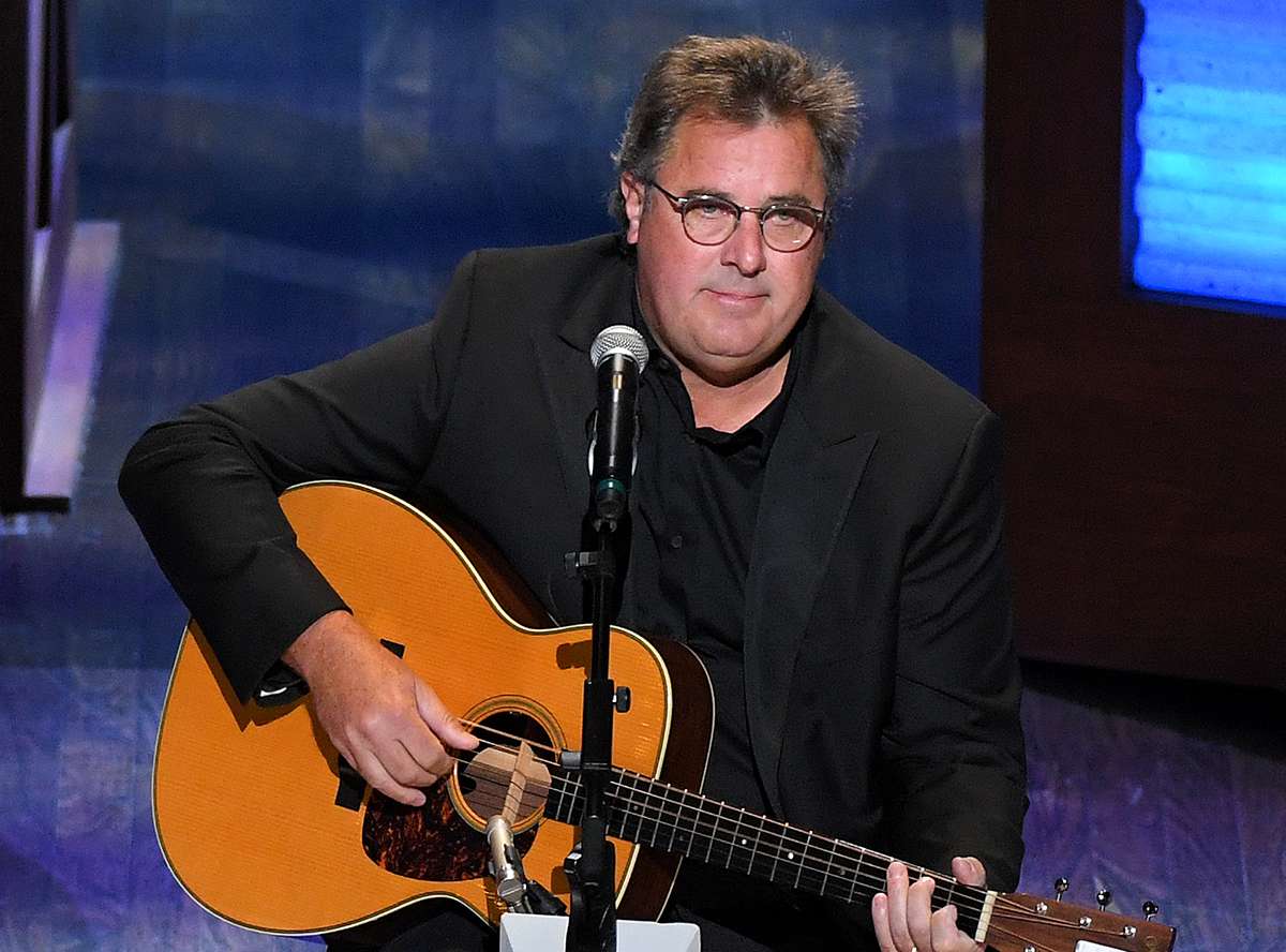 41-facts-about-vince-gill