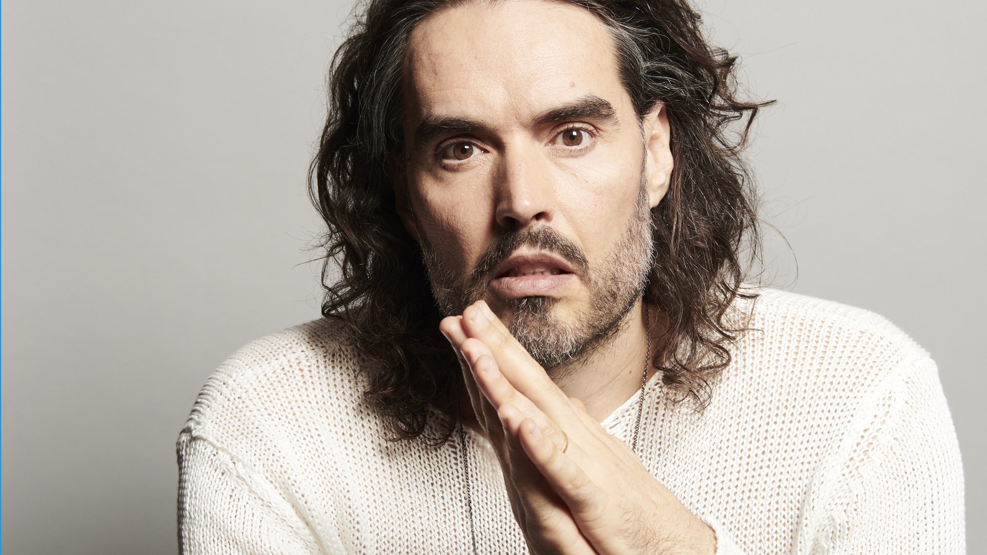 42 Facts about Russell Brand - Facts.net