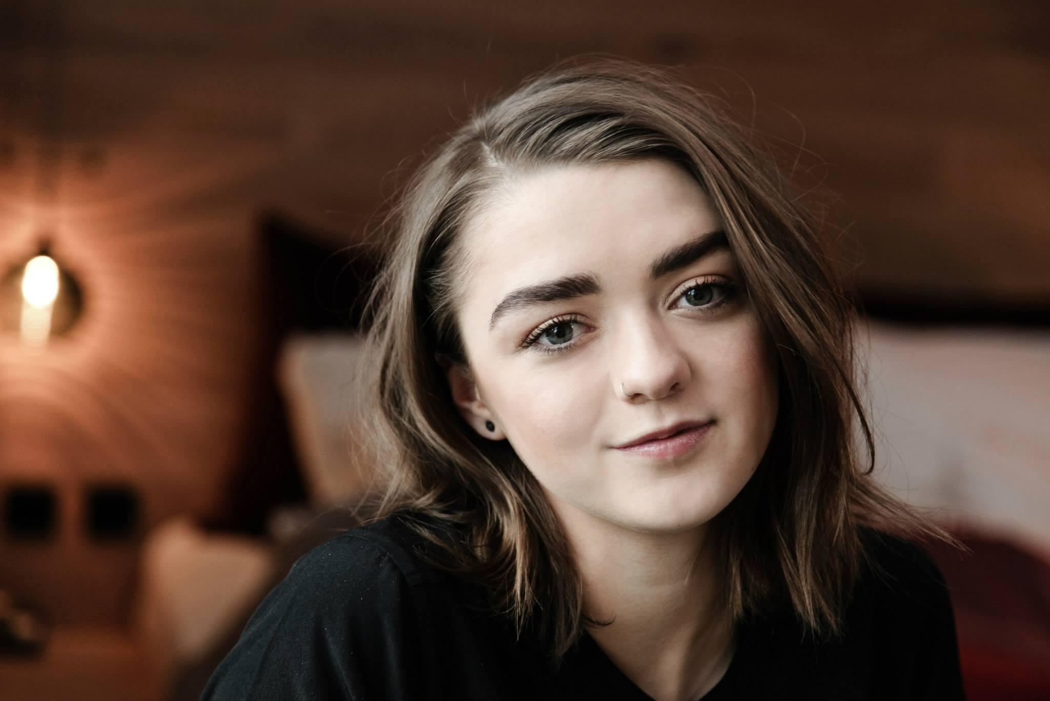 43-facts-about-maisie-williams