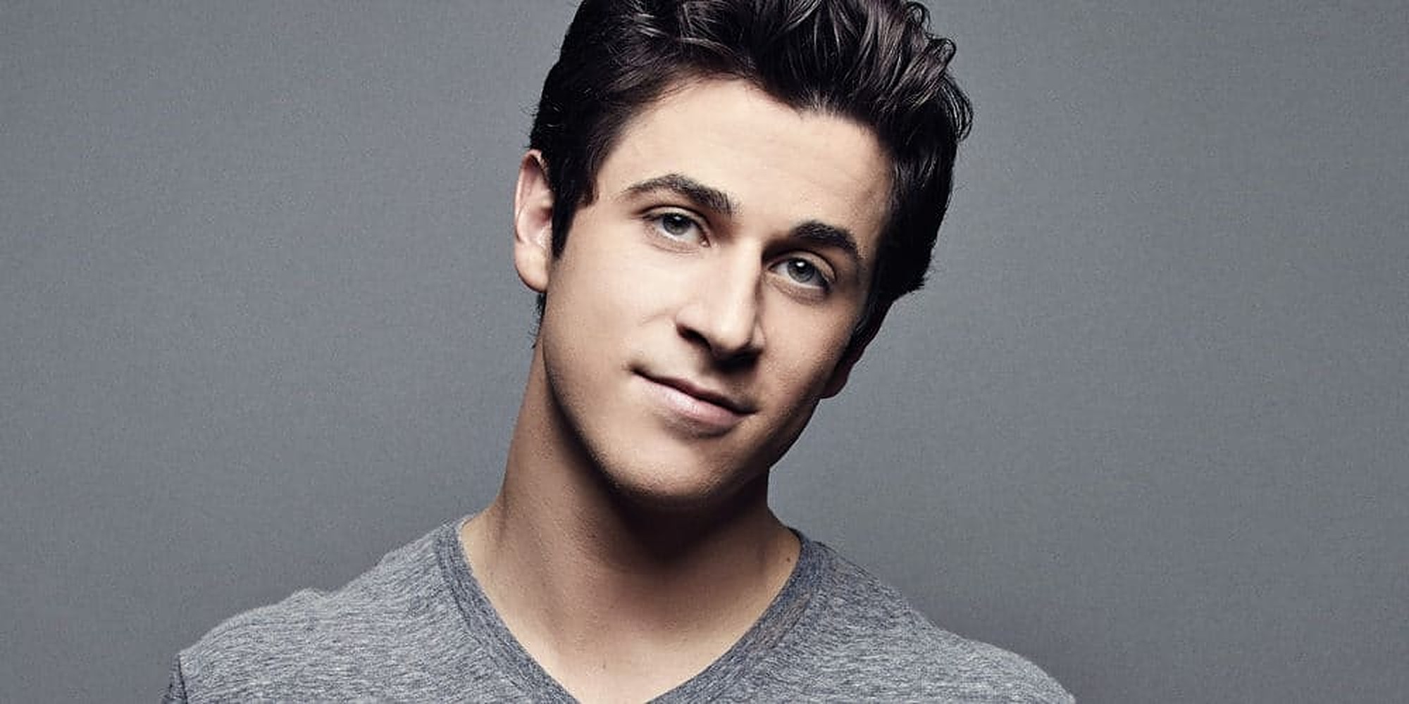 45-facts-about-david-henrie