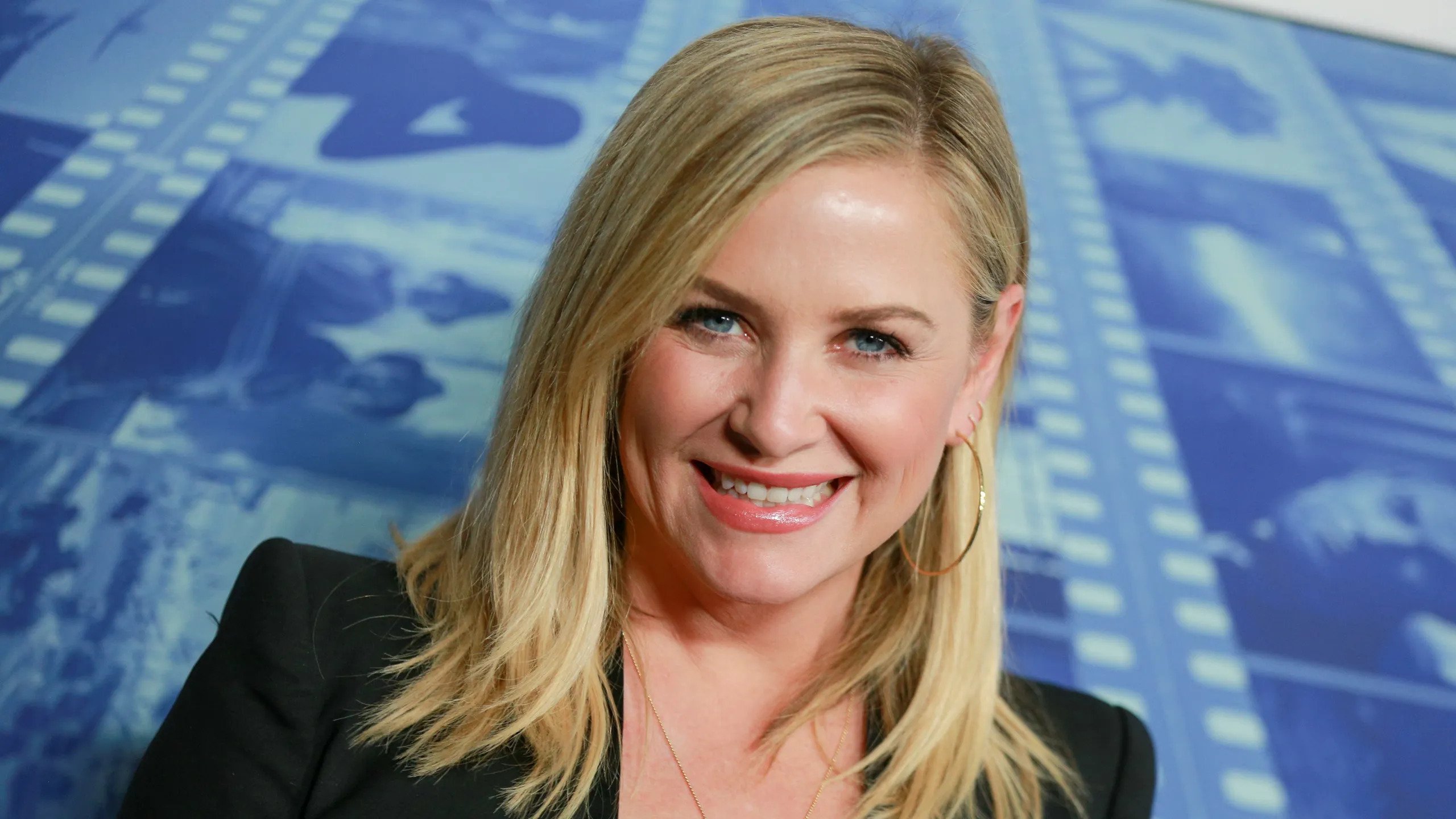 45-facts-about-jessica-capshaw