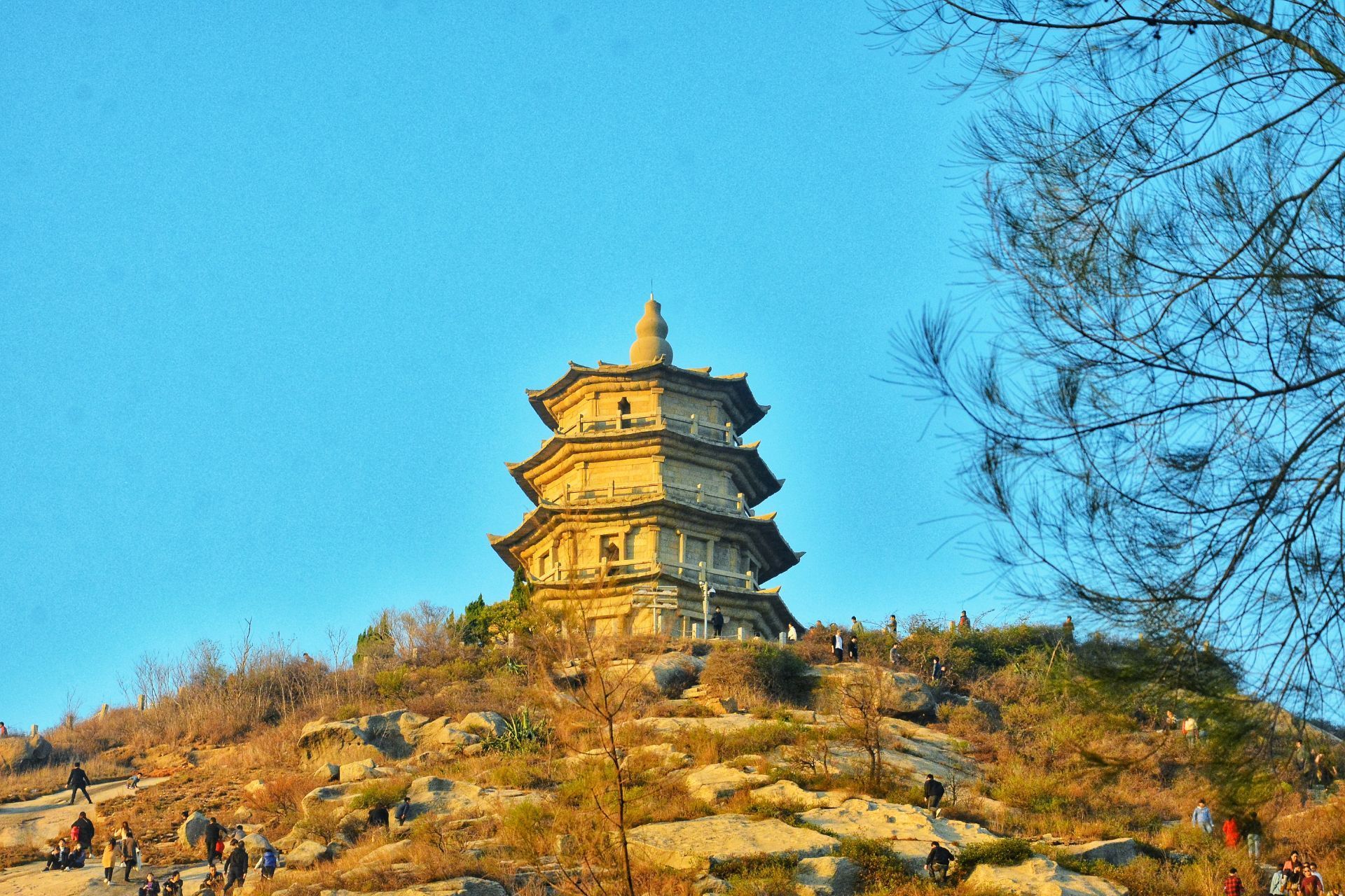 45 Facts about Shishi