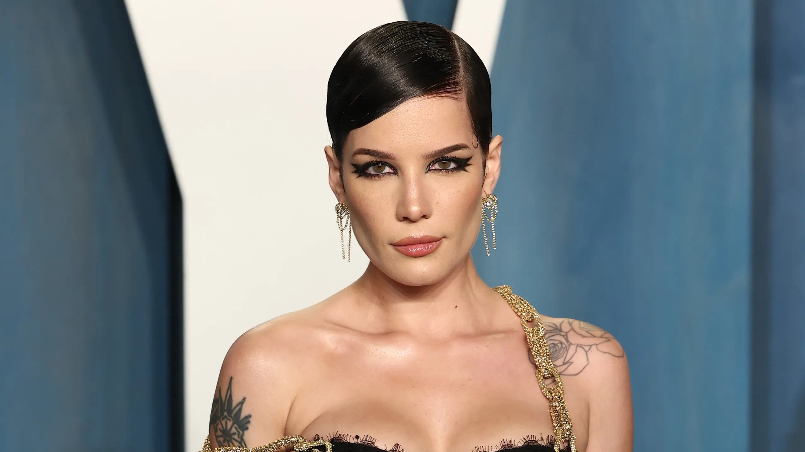 46-facts-about-halsey