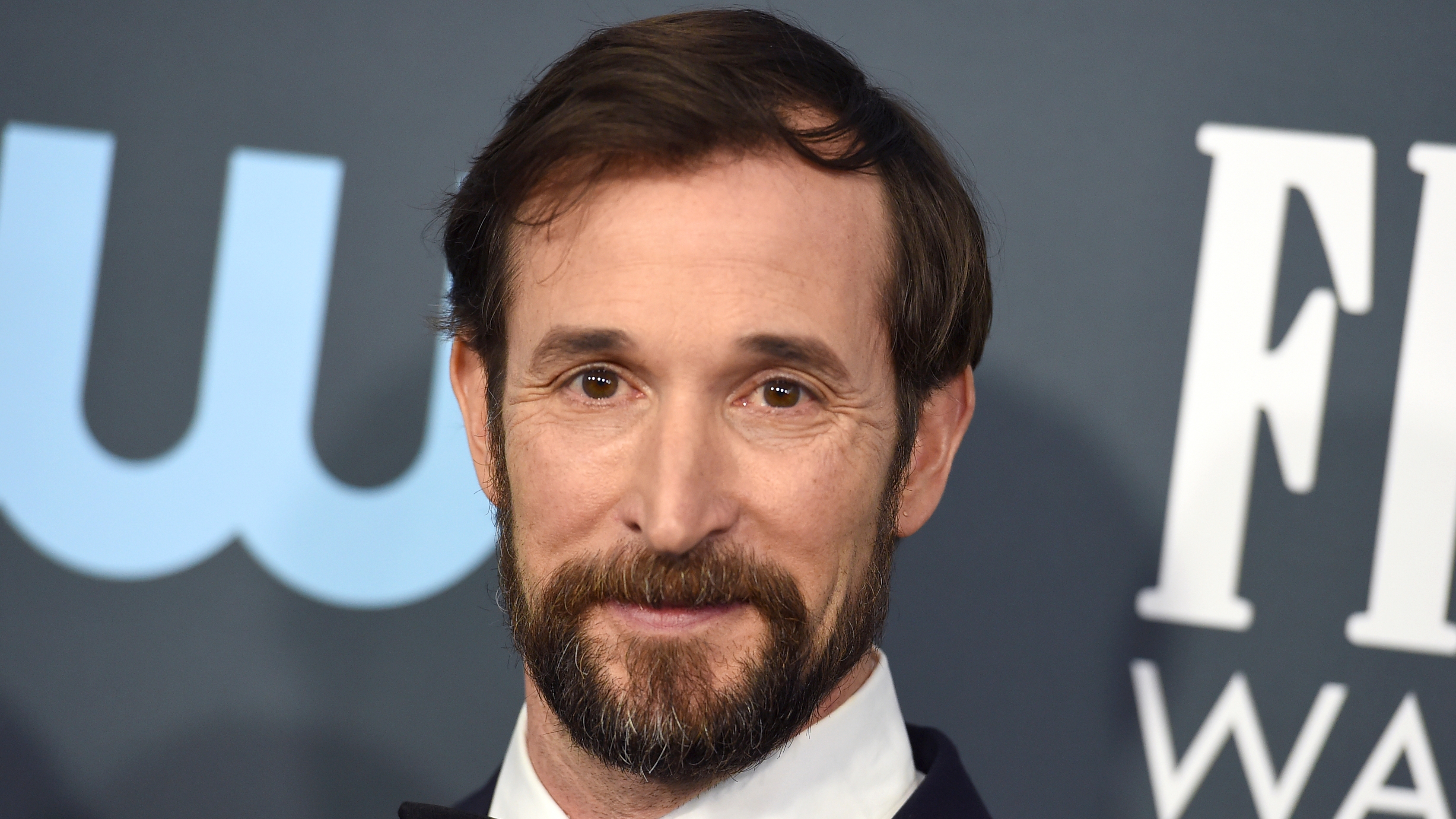 48-facts-about-noah-wyle