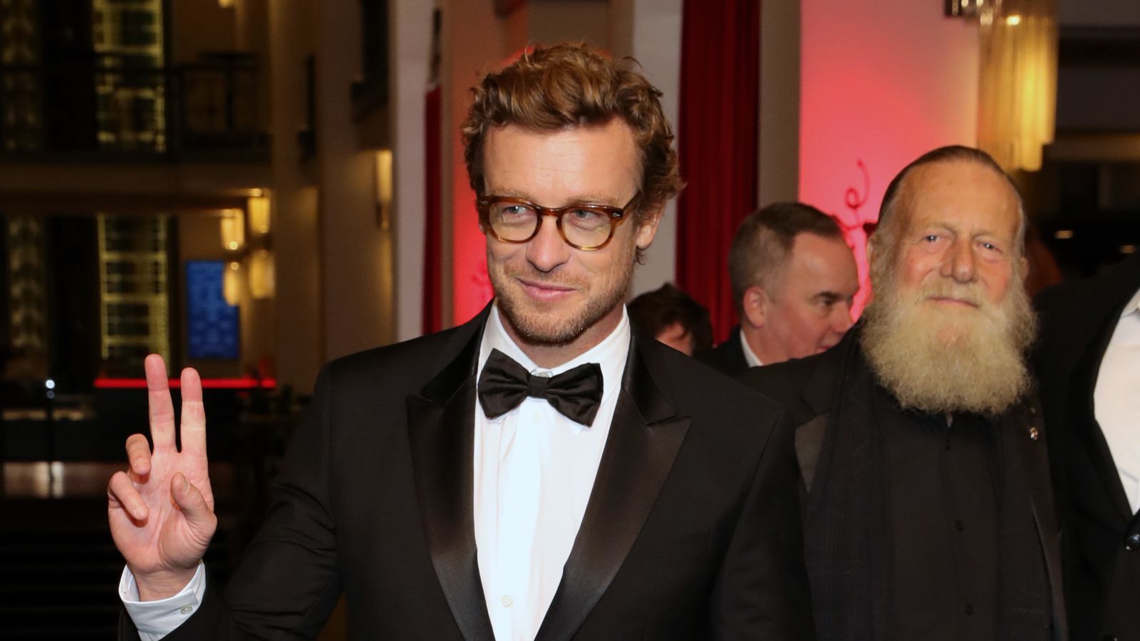 49-facts-about-simon-baker