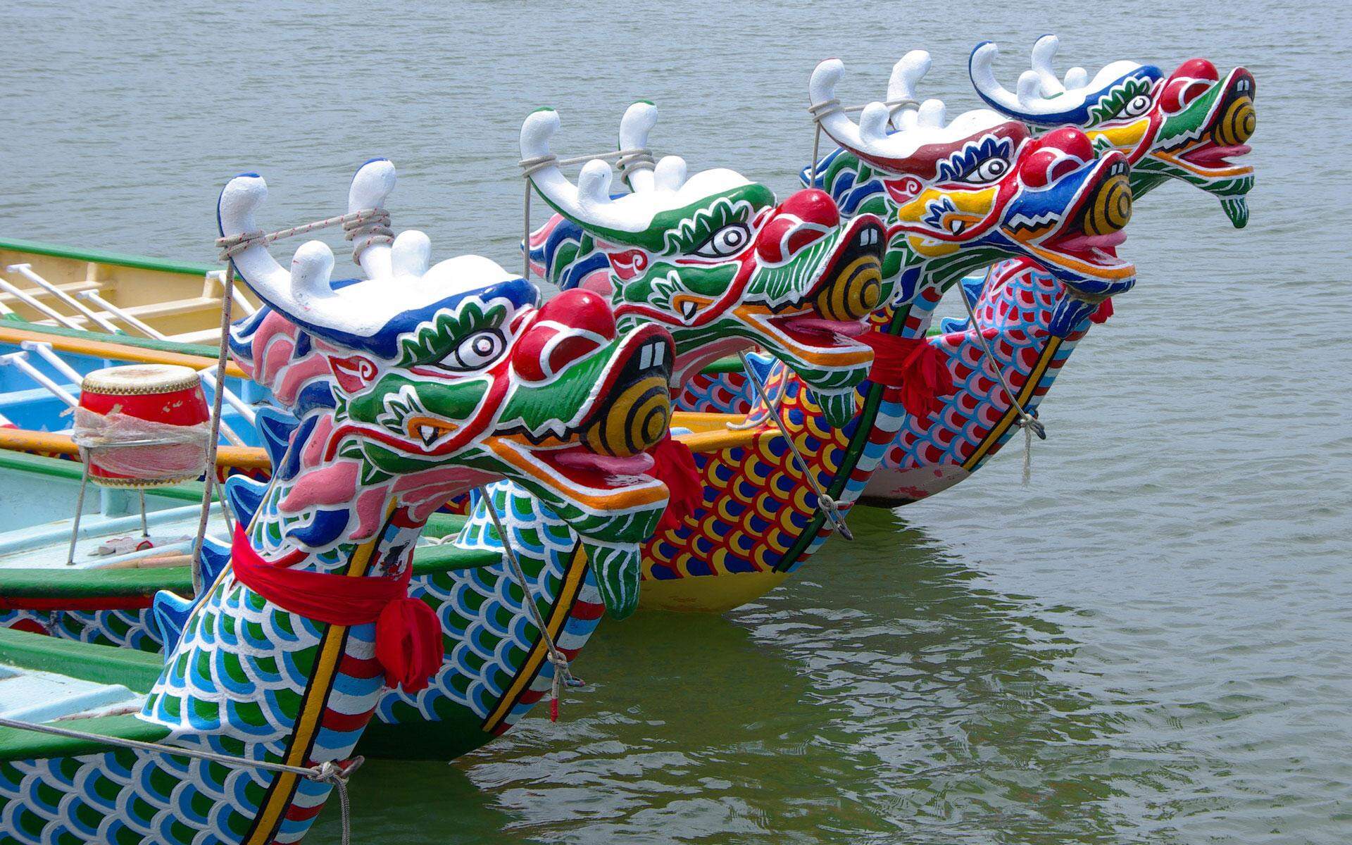 chinese traditional dragon boat festival decorations
