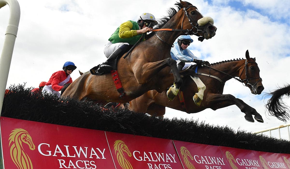 9-facts-about-galway-races