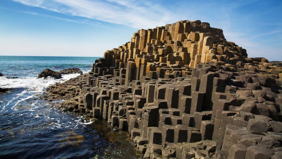 10-surprising-facts-about-giants-causeway