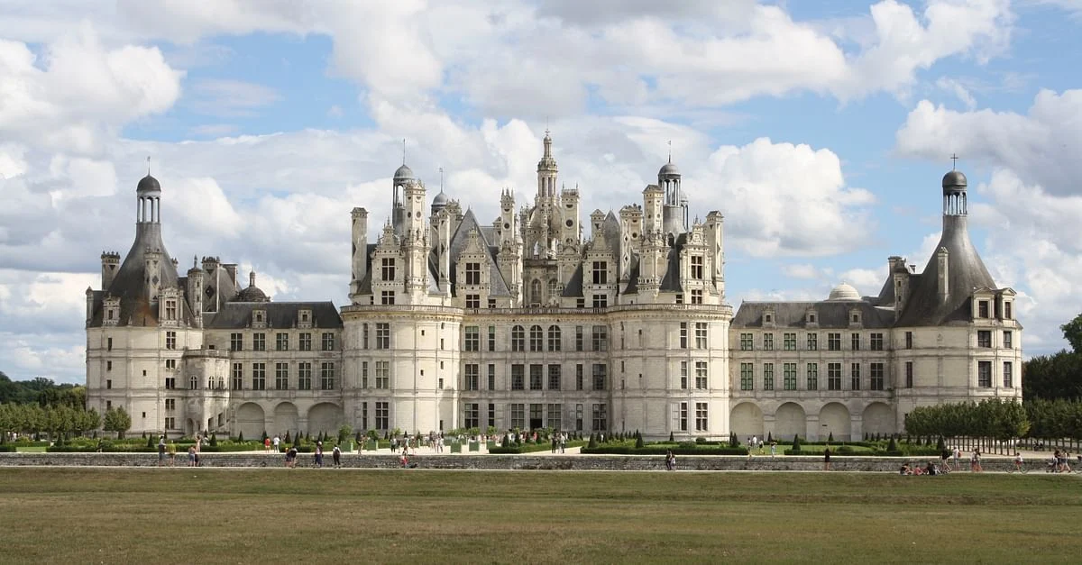 12-enigmatic-facts-about-chateau-de-chambord