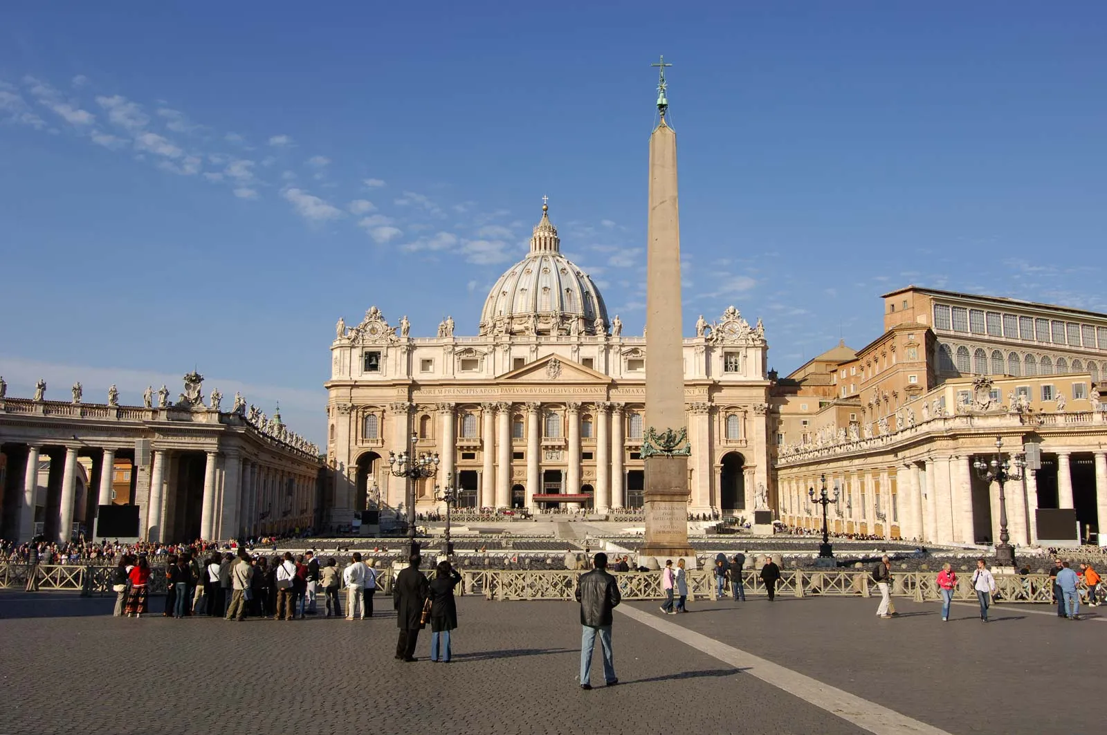 16-mind-blowing-facts-about-st-peters-basilica