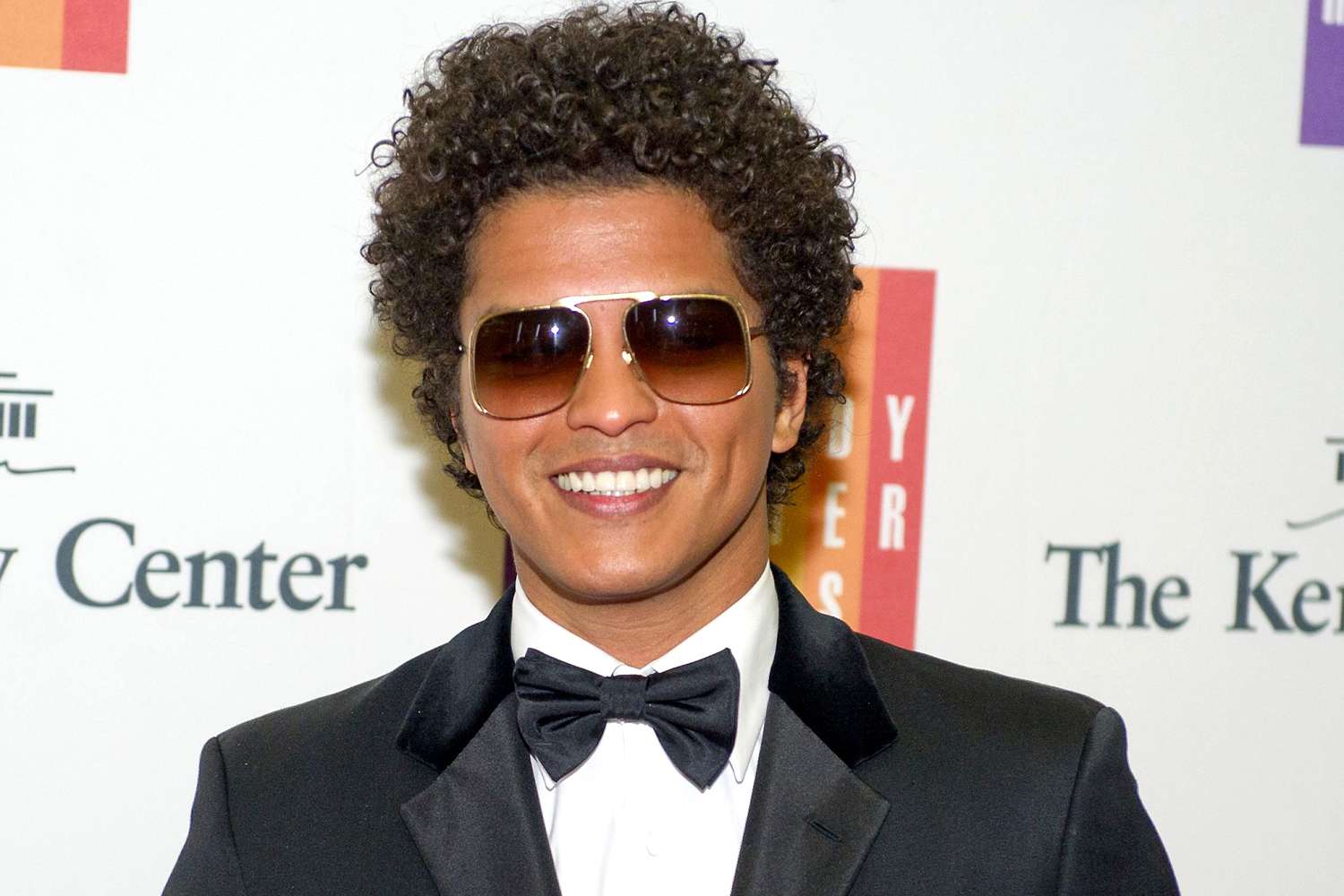 What Musicians Can Learn From Bruno Mars