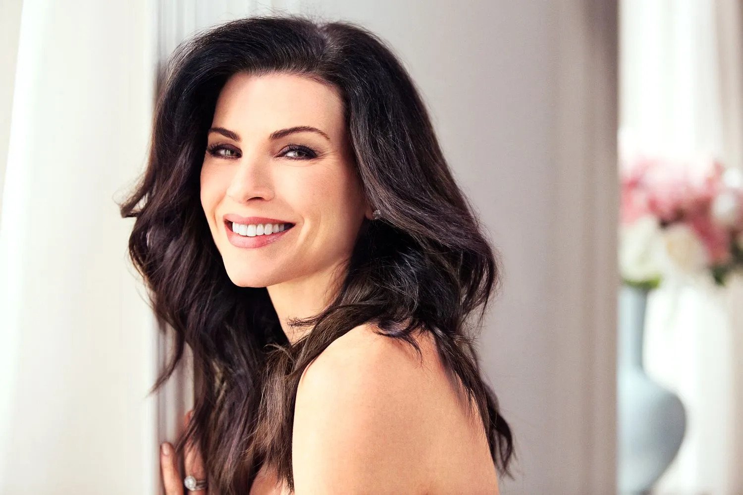 31-facts-about-julianna-margulies