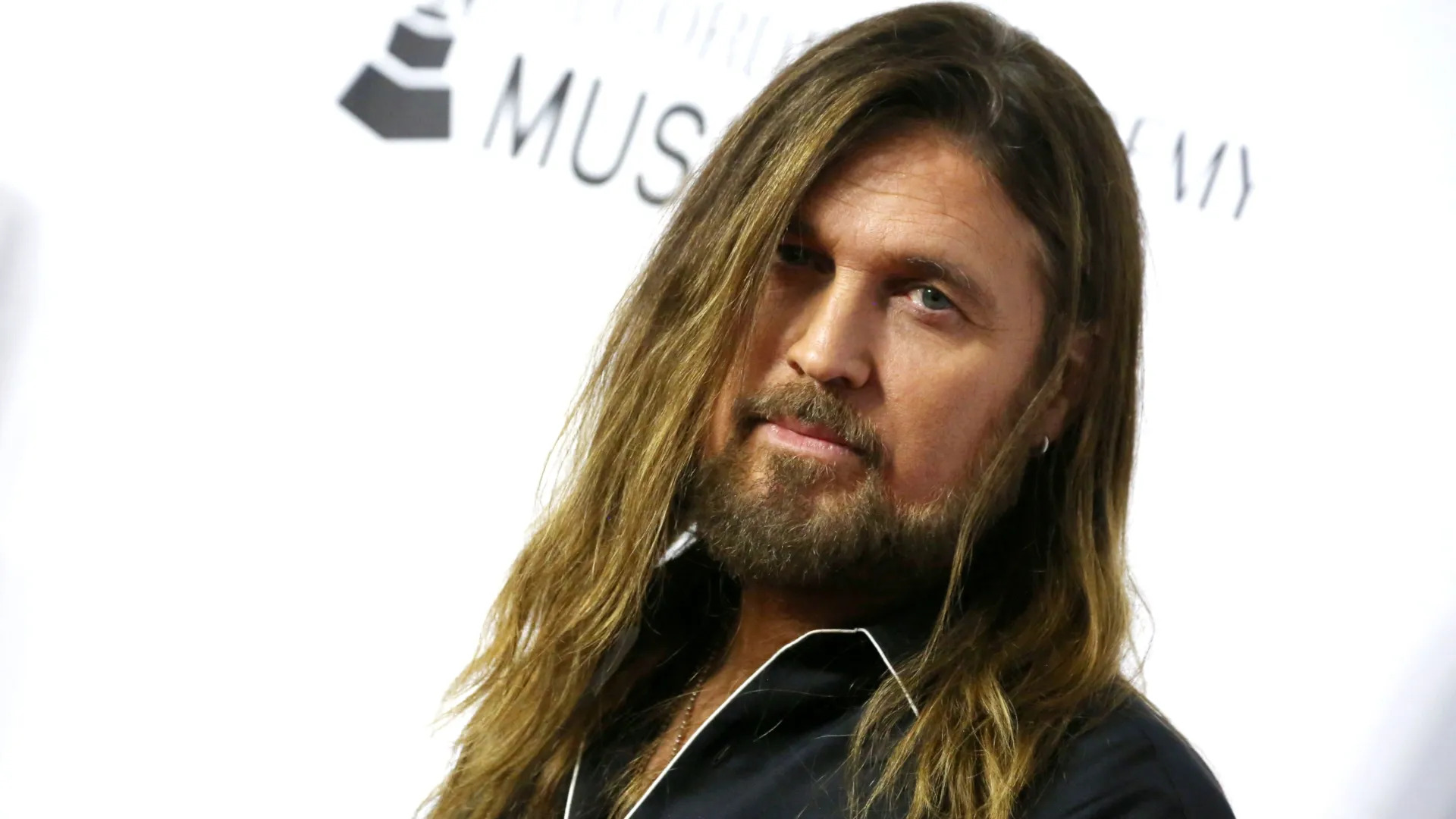 33-facts-about-billy-ray-cyrus