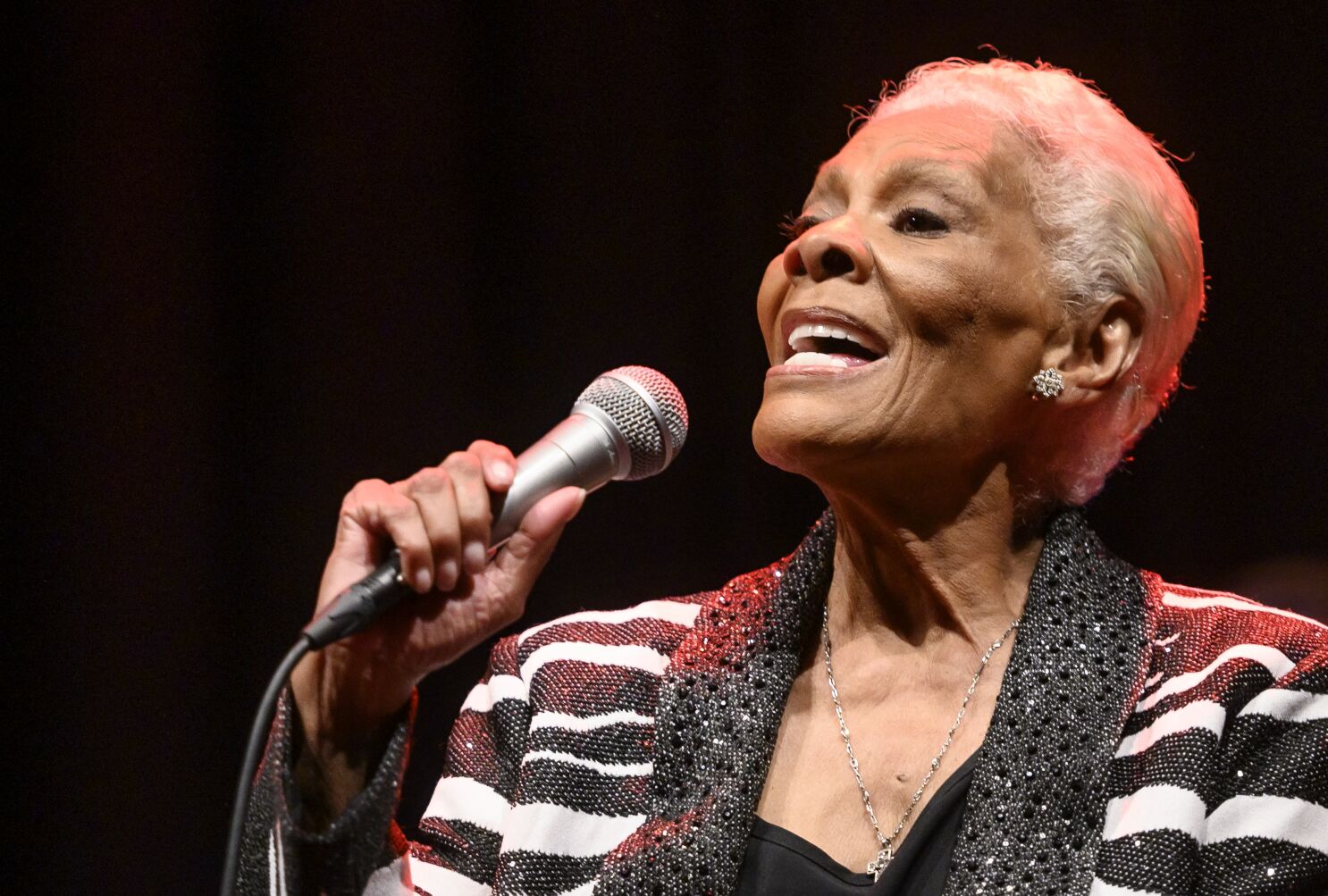 33-facts-about-dionne-warwick