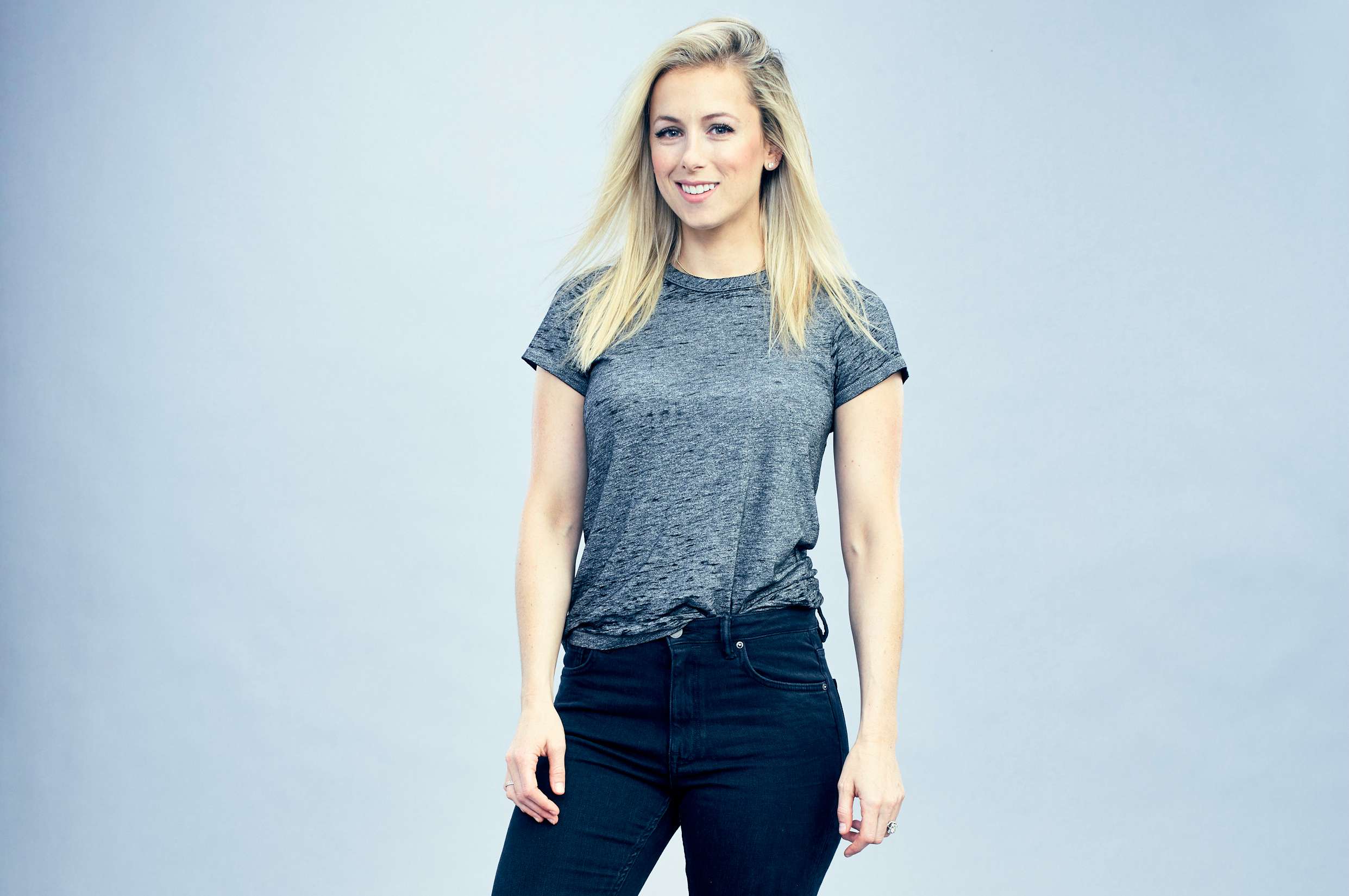 Who Are Iliza Shlesinger Brother And Sister? 