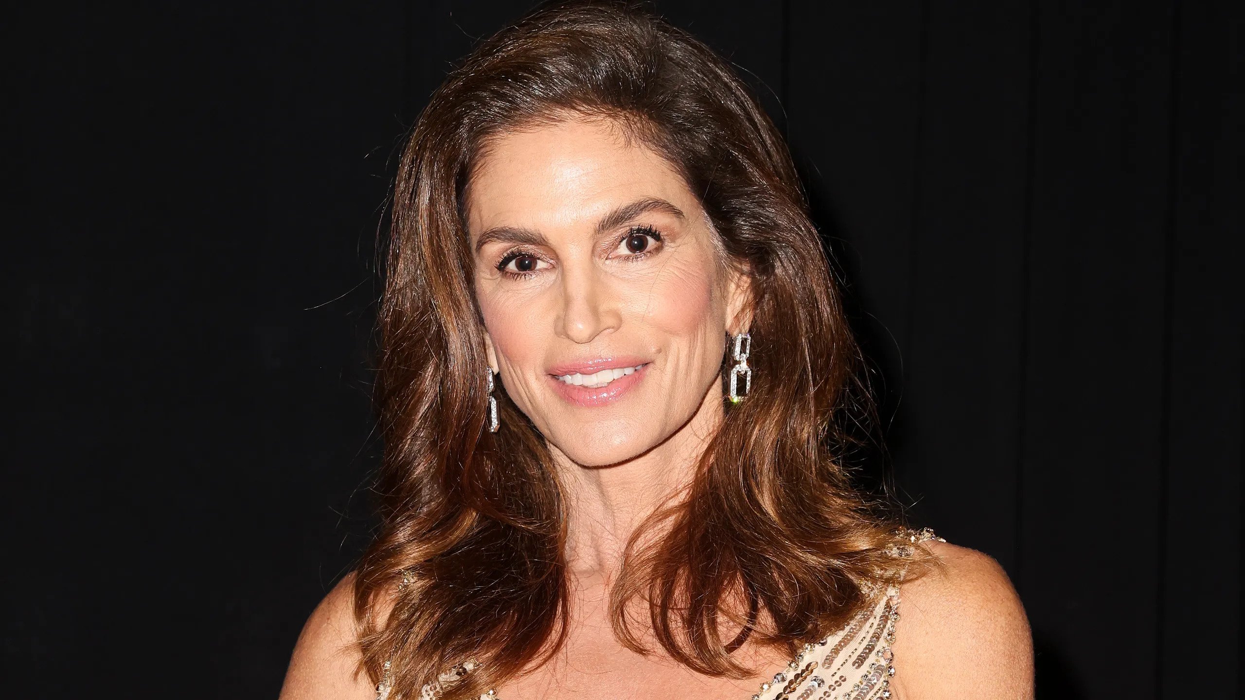 40-facts-about-cindy-crawford