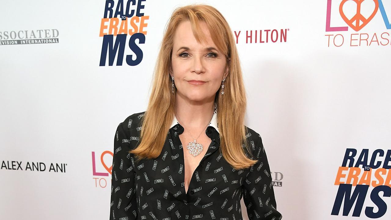 42-facts-about-lea-thompson