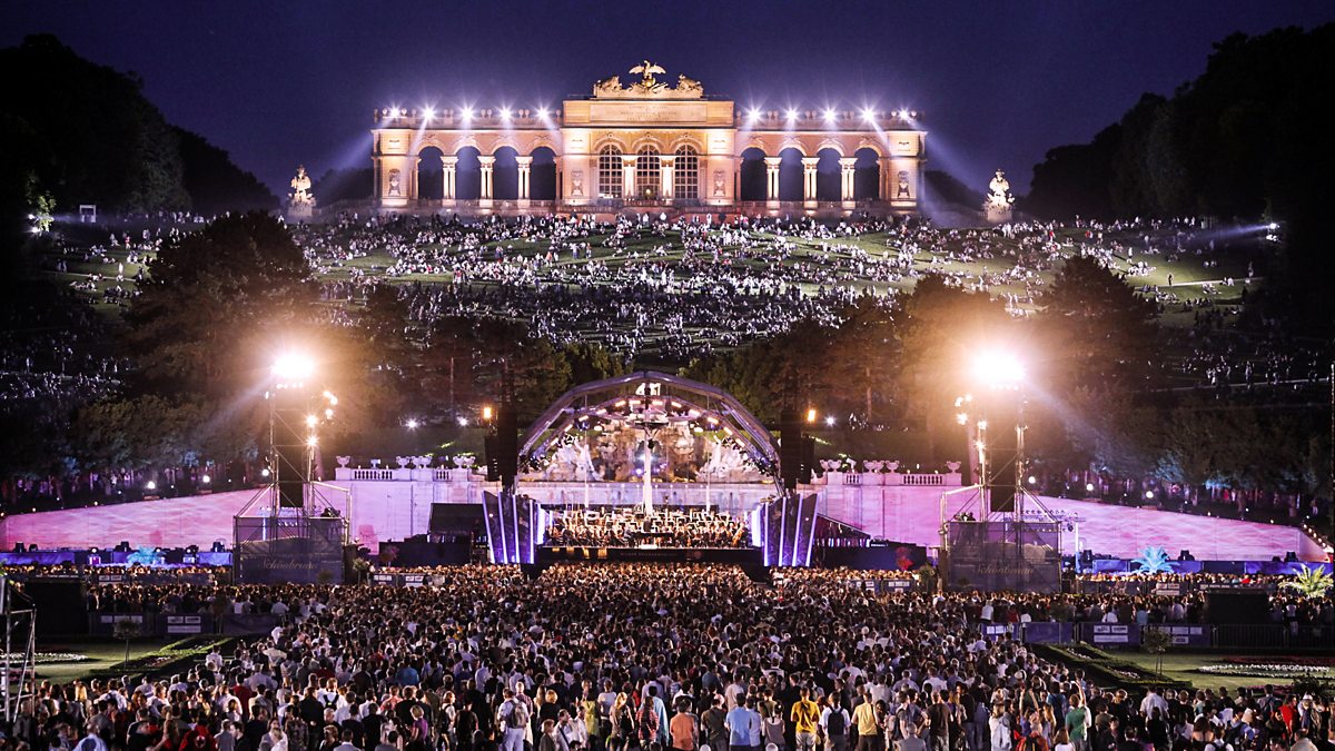 8-facts-about-vienna-philharmonic-summer-night-concert