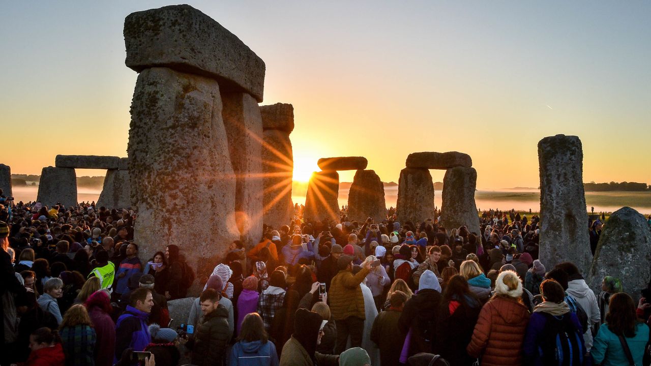 9-facts-about-stonehenge-summer-solstice