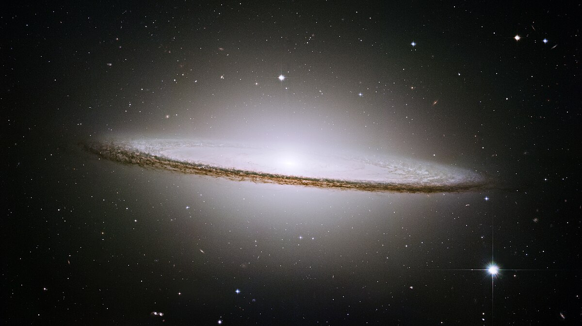 9-unbelievable-facts-about-sombrero-galaxy-m104