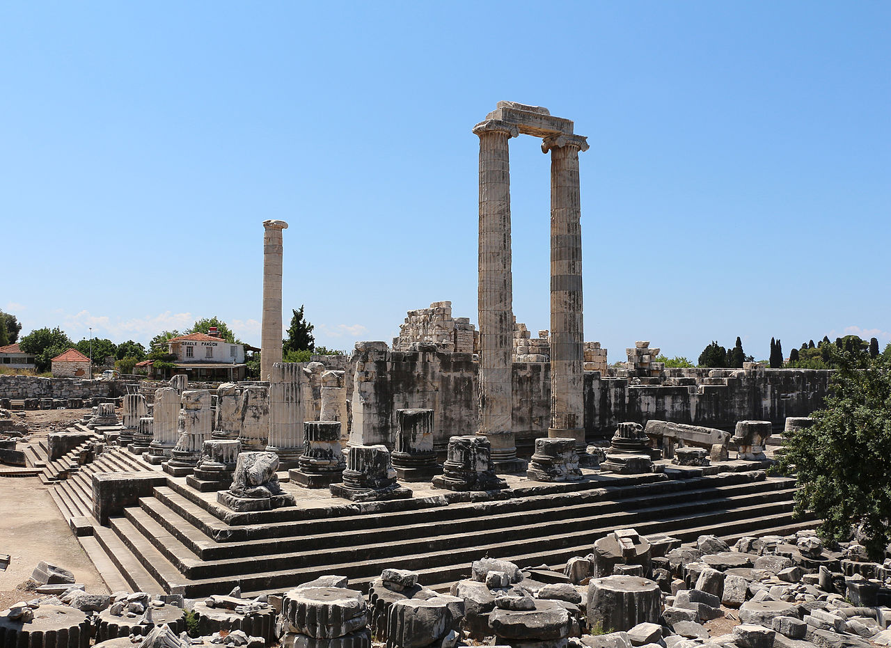 10-astonishing-facts-about-temple-of-apollo-at-didyma