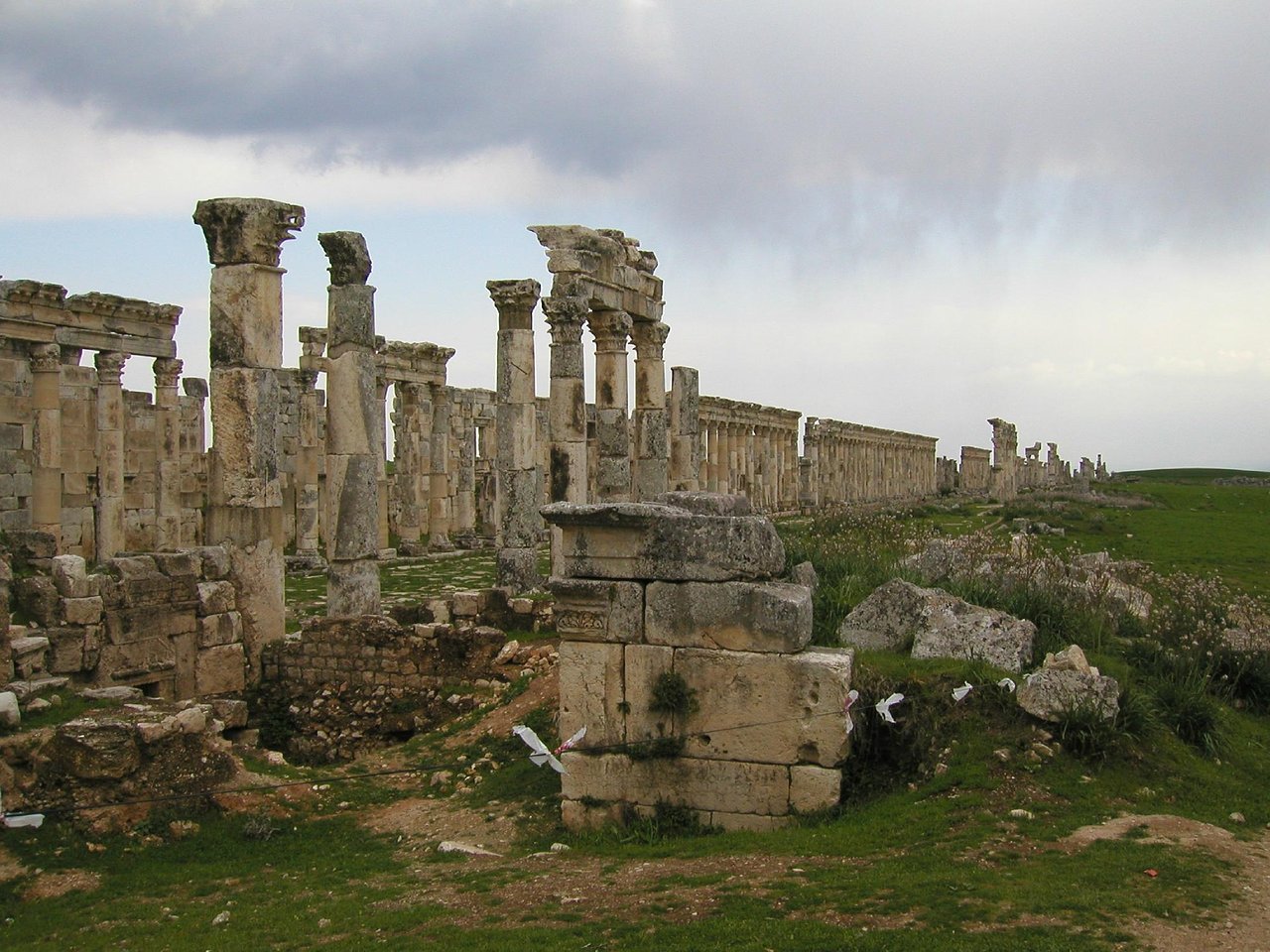 10-astounding-facts-about-apamea-syria