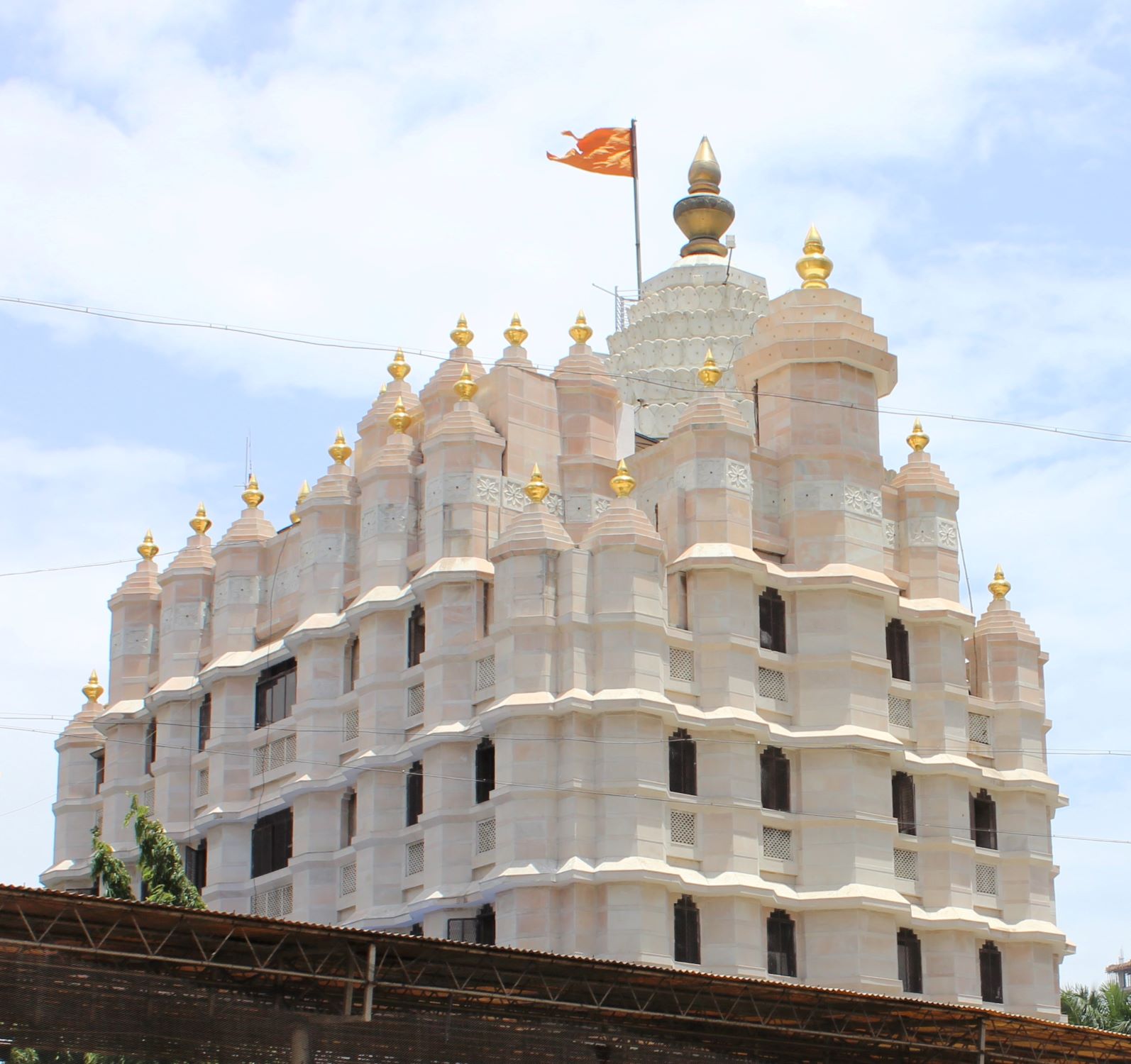 10-astounding-facts-about-siddhivinayak-temple