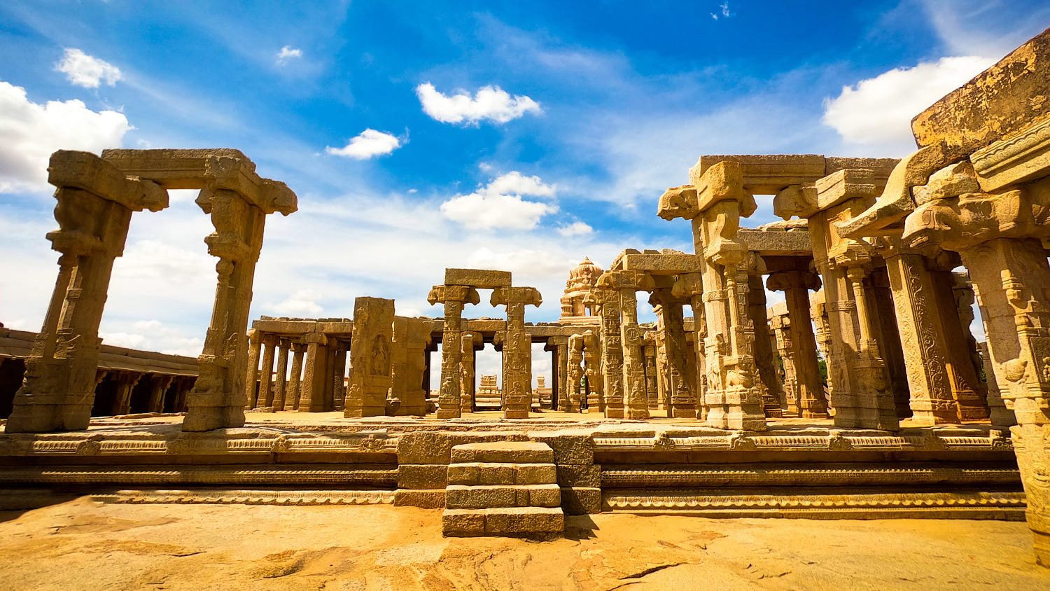 10-enigmatic-facts-about-lepakshi