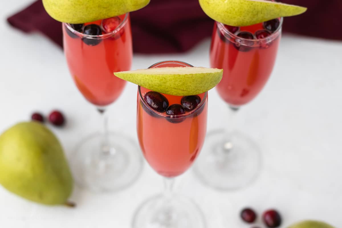 10-enigmatic-facts-about-pear-and-cranberry-bellini