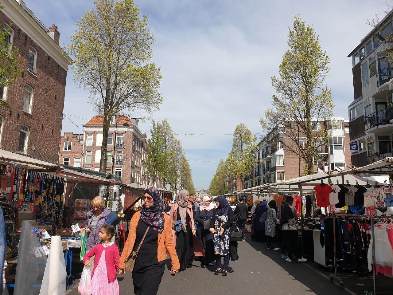 10-fascinating-facts-about-dappermarkt-amsterdam
