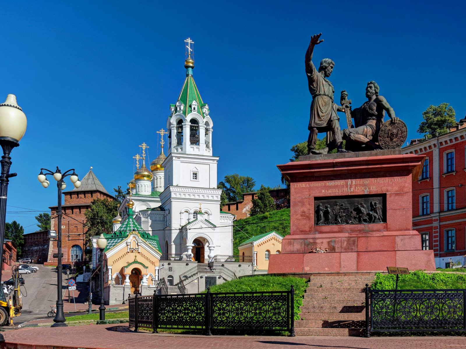 10-fascinating-facts-about-the-minin-and-pozharsky-monument