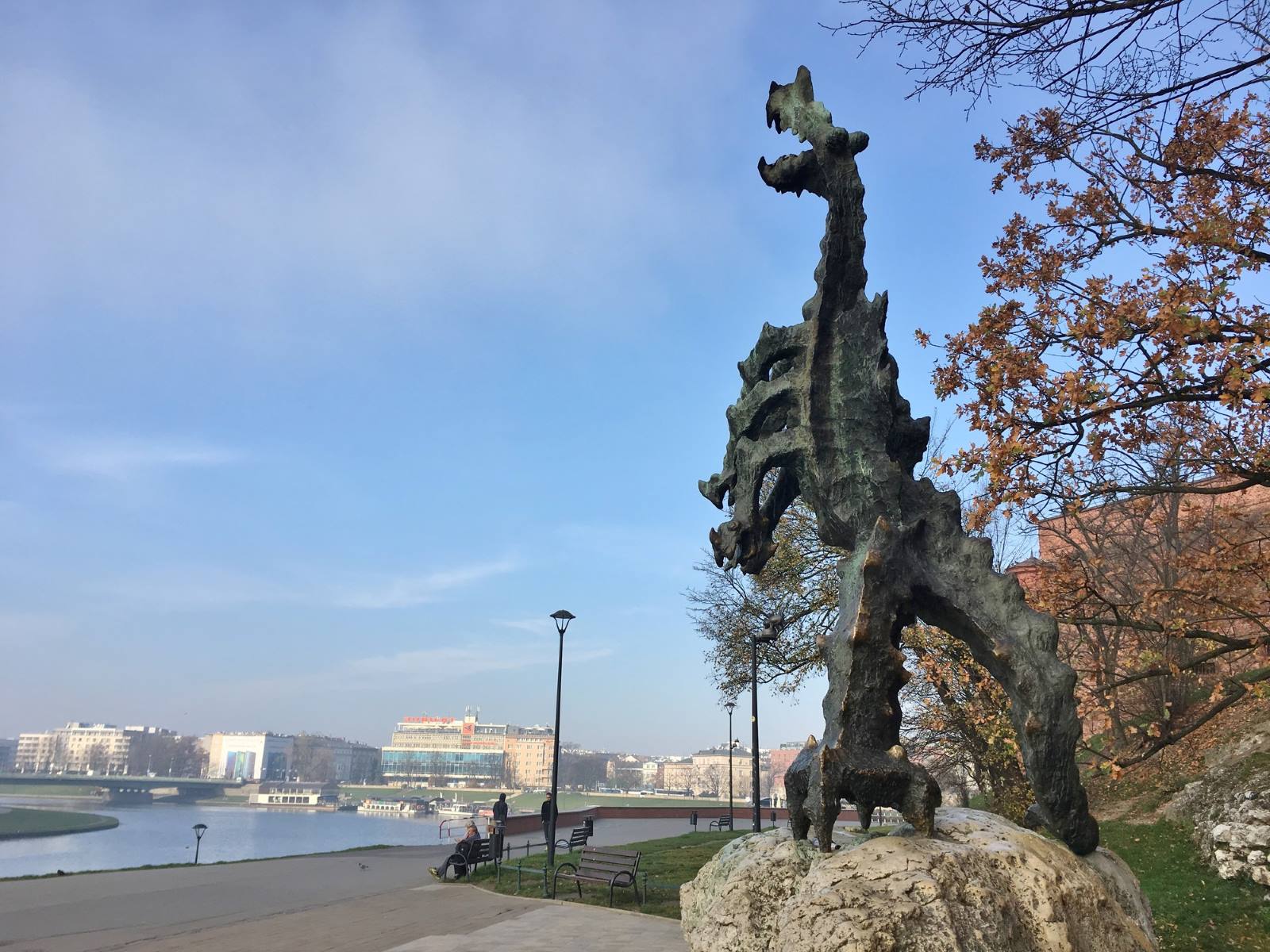 10-intriguing-facts-about-the-wawel-dragon-statue