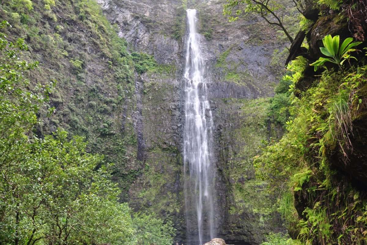 10-mind-blowing-facts-about-hanakapiai-falls