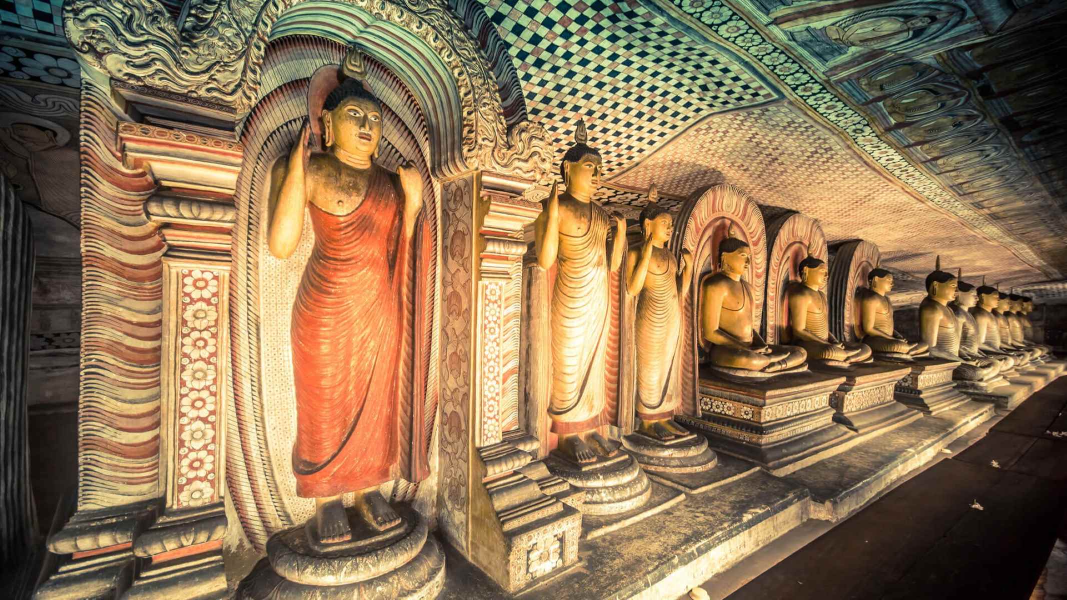 10-surprising-facts-about-dambulla-cave-temple