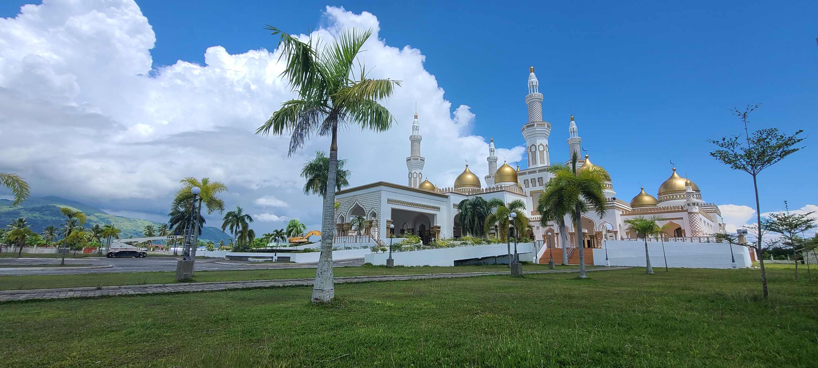 10-unbelievable-facts-about-sultan-haji-hassanal-bolkiah-masjid