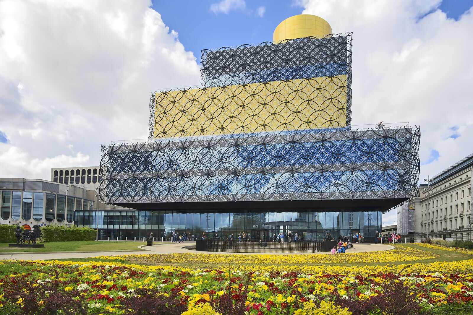 11-extraordinary-facts-about-library-of-birmingham
