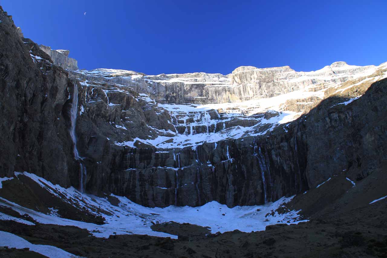 11-intriguing-facts-about-gavarnie-falls
