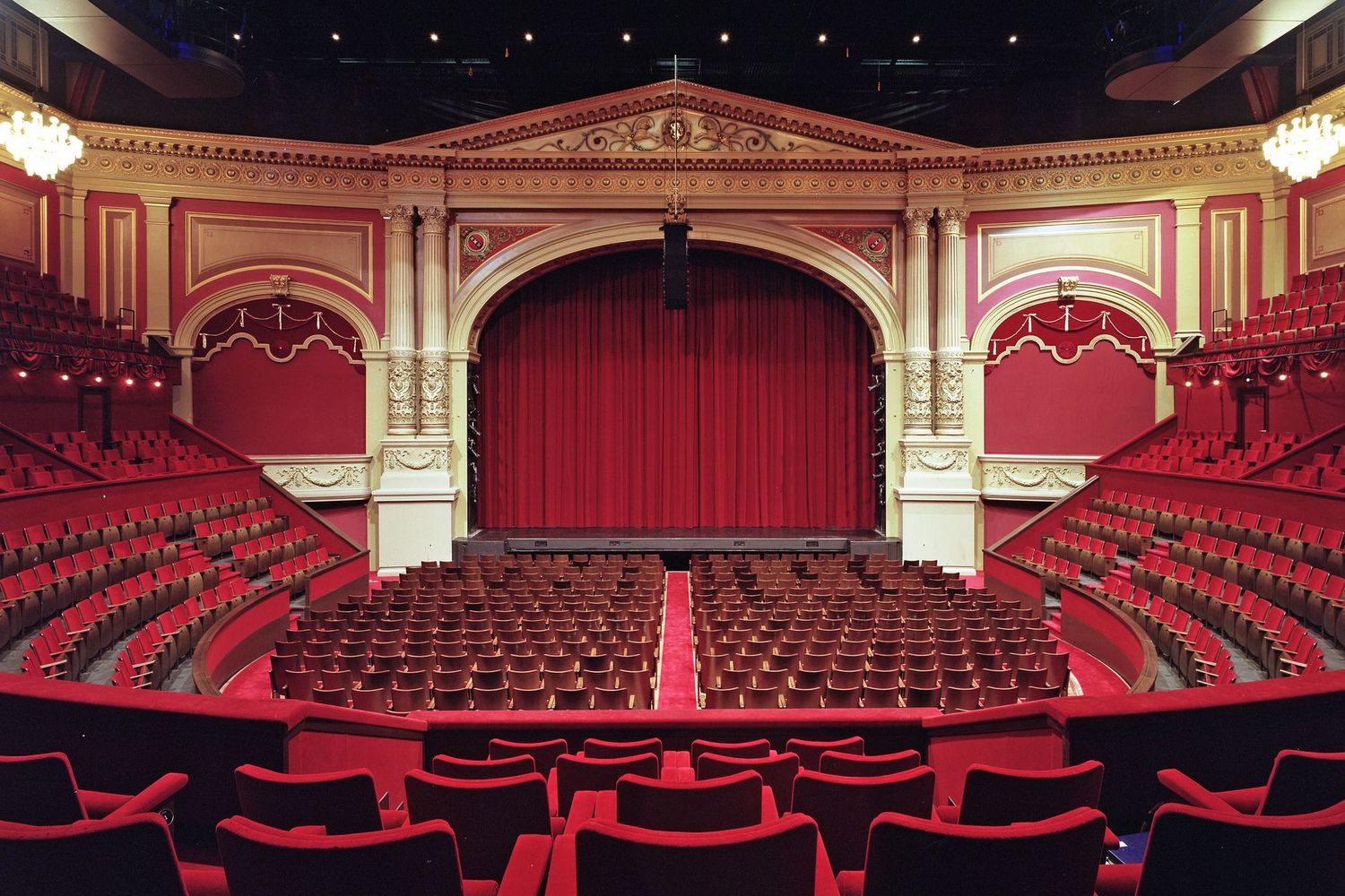 11-intriguing-facts-about-royal-theatre-carre