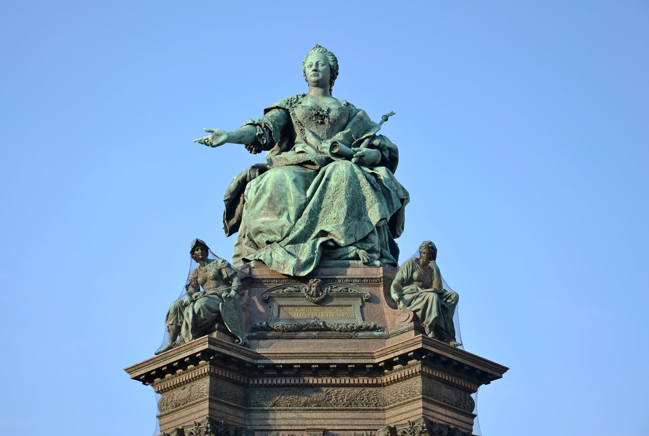 11-intriguing-facts-about-the-maria-theresia-monument