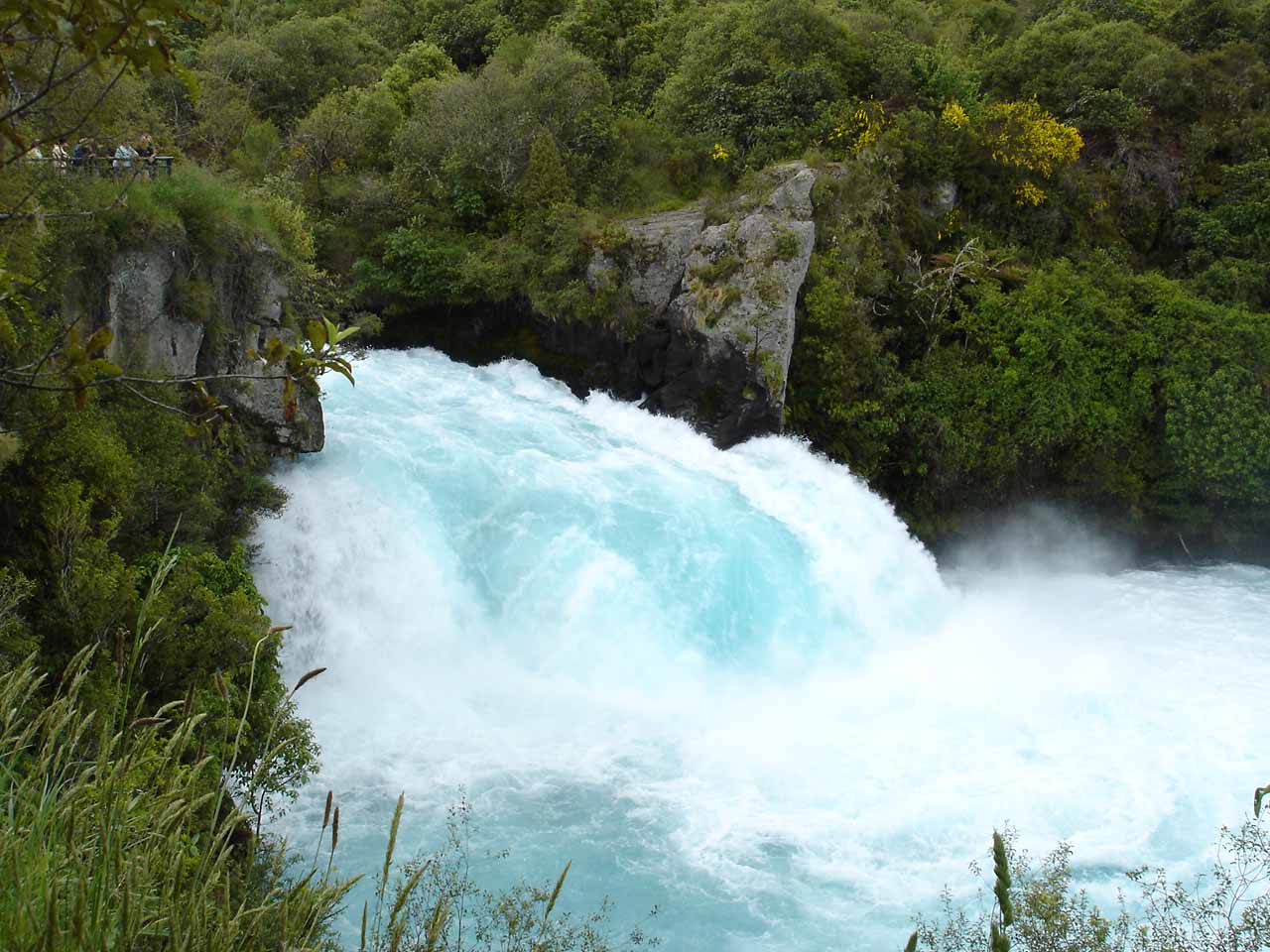 11-unbelievable-facts-about-huka-falls