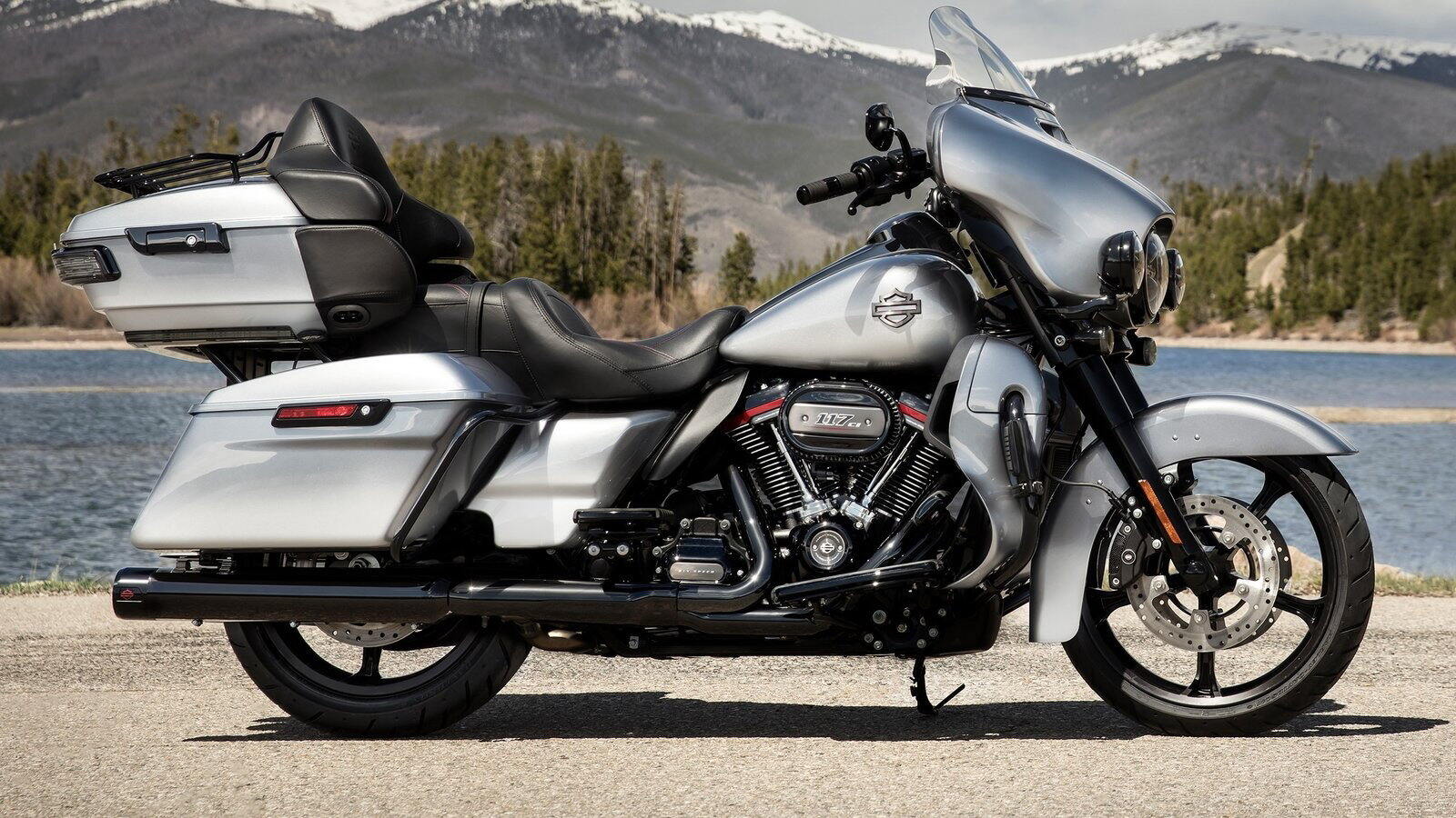 12-astonishing-facts-about-harley-davidson-cvo-limited