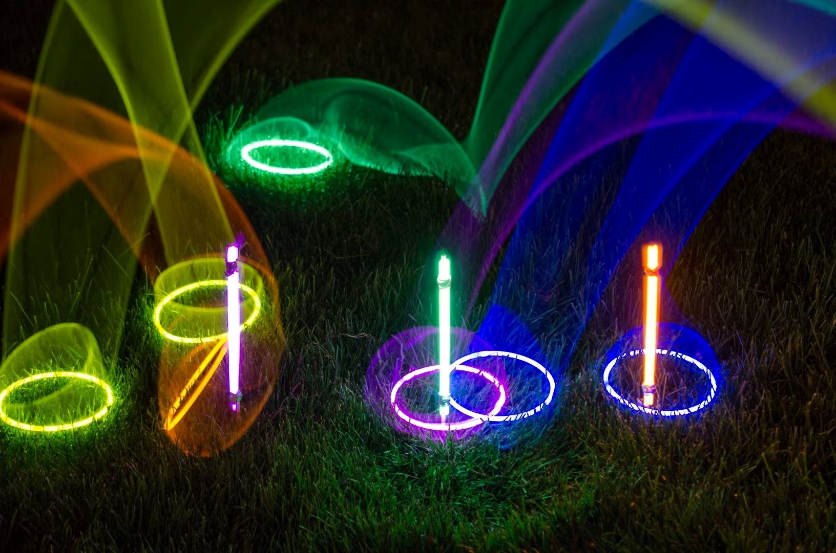 12-astounding-facts-about-glow-stick-ring-toss